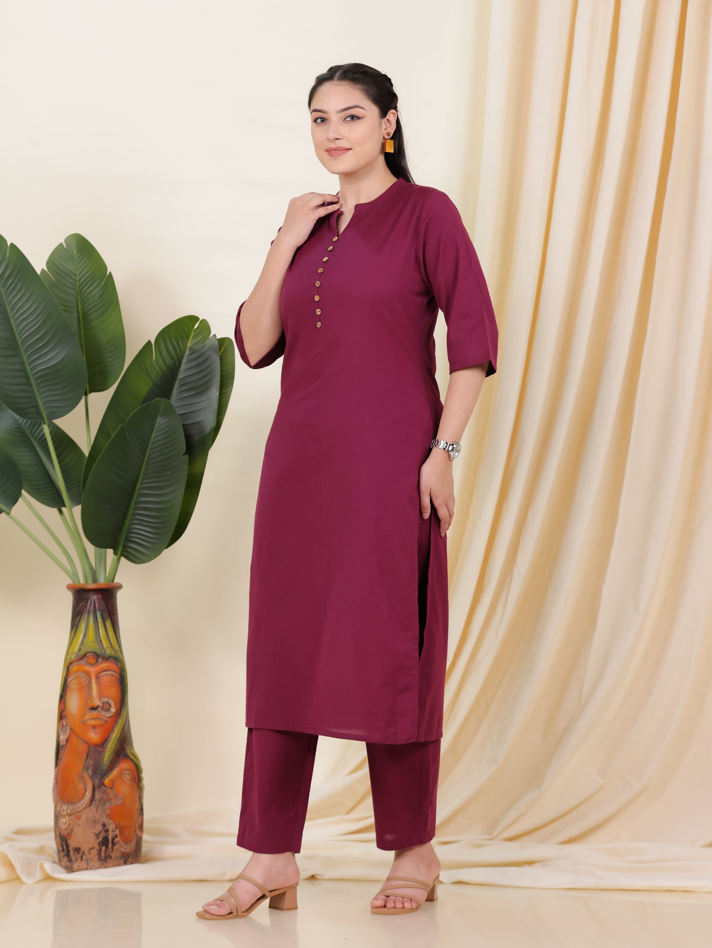 Linen Cotton Solid Straight Maroon Kurta