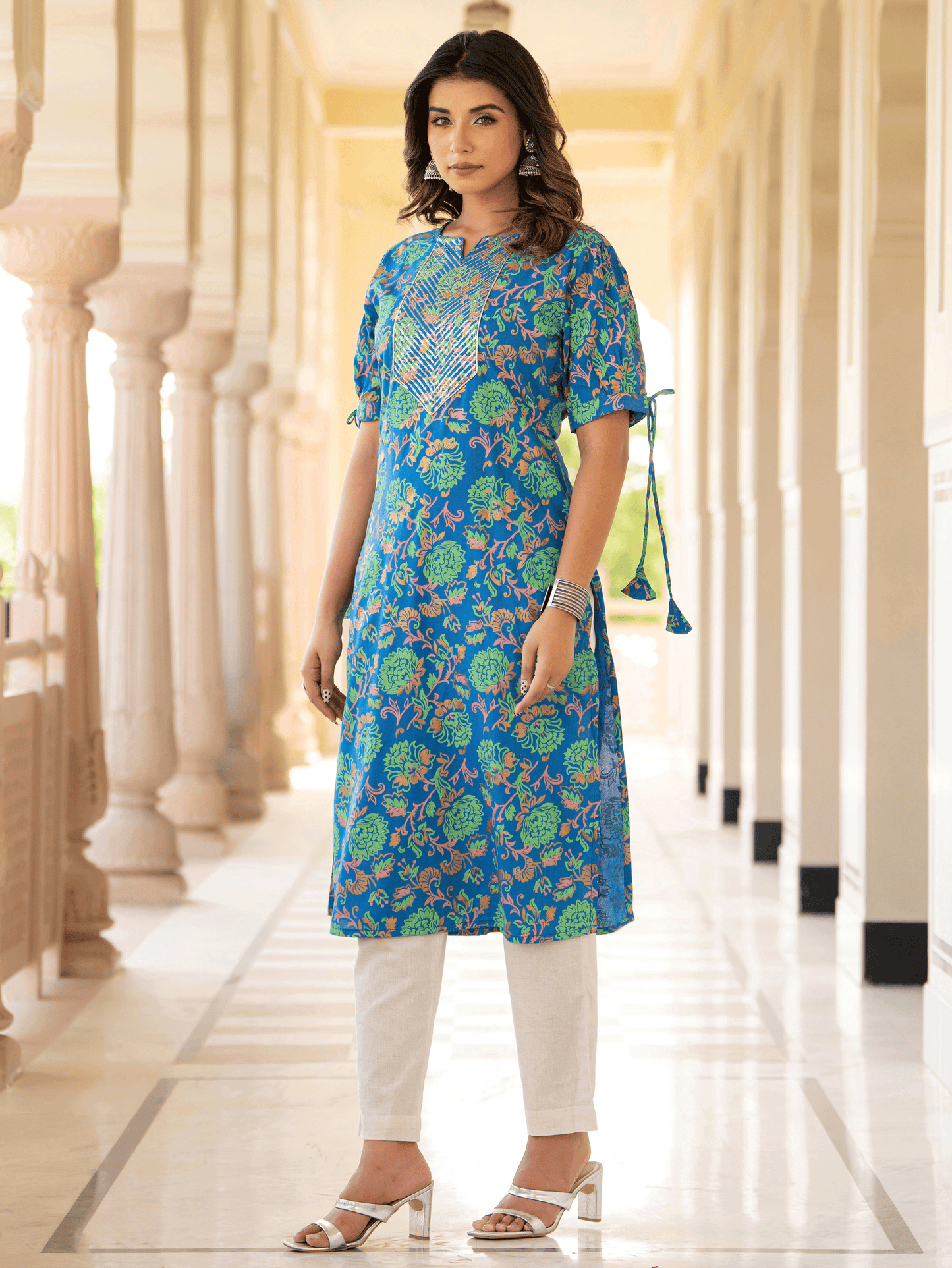 Embroidered Viscose Floral Straight Blue Kurta