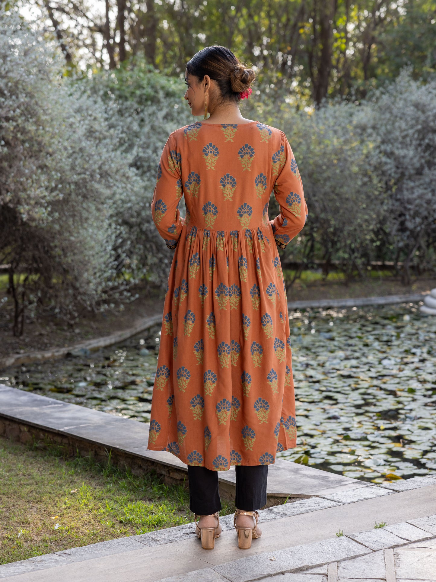 Viscose Butti A-line Rust Orange Kurta