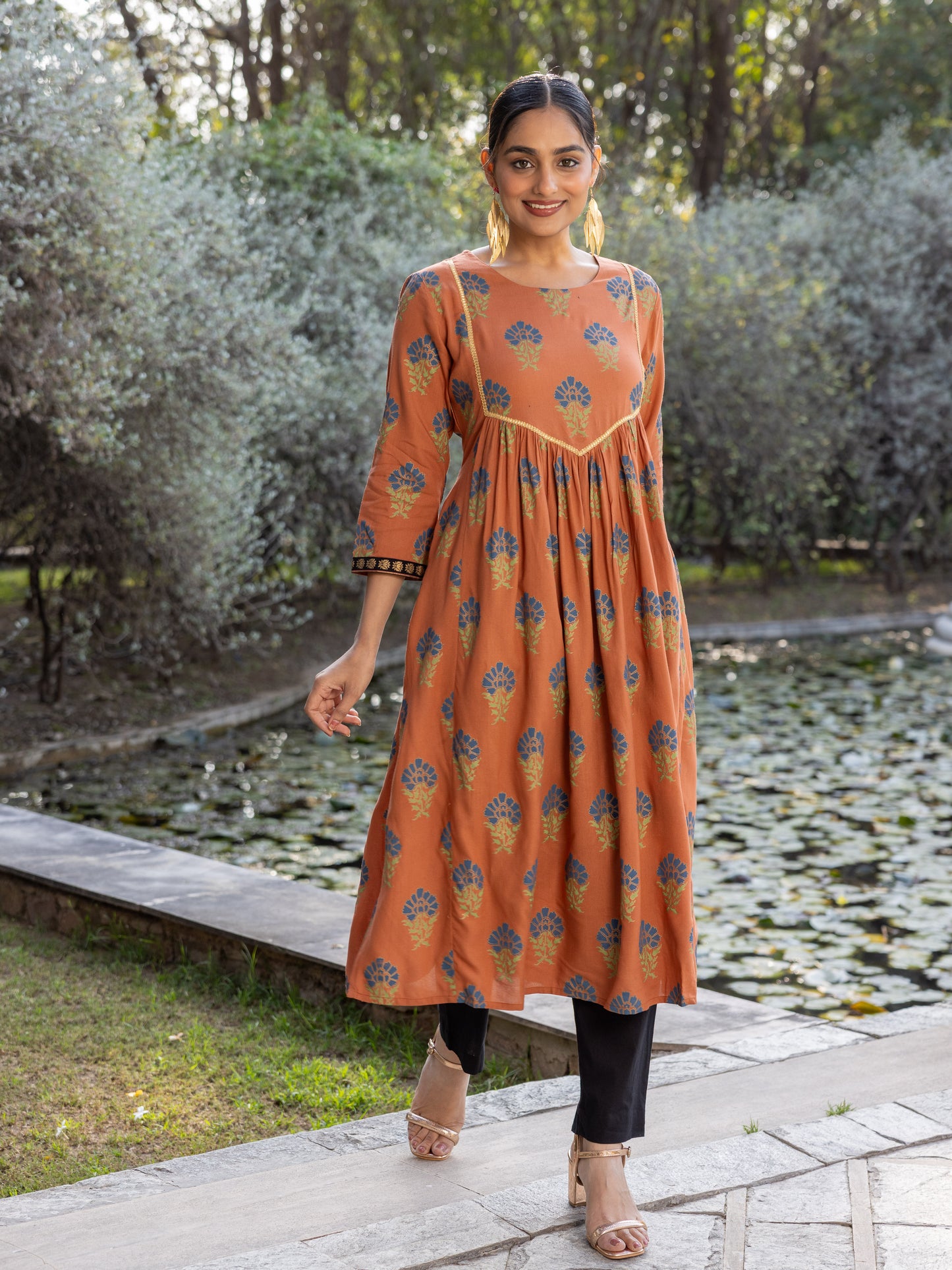 Viscose Butti A-line Rust Orange Kurta