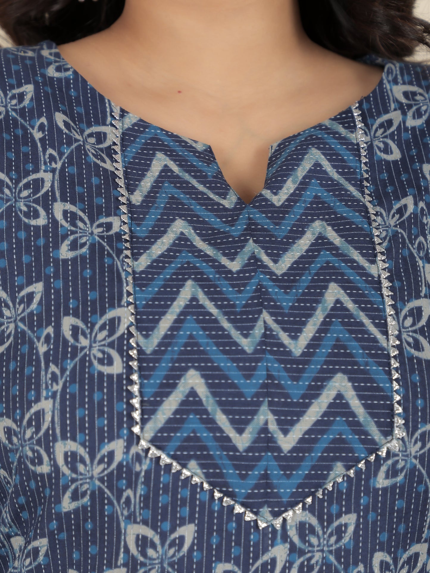 Kantha Cotton Floral Straight Blue Kurta