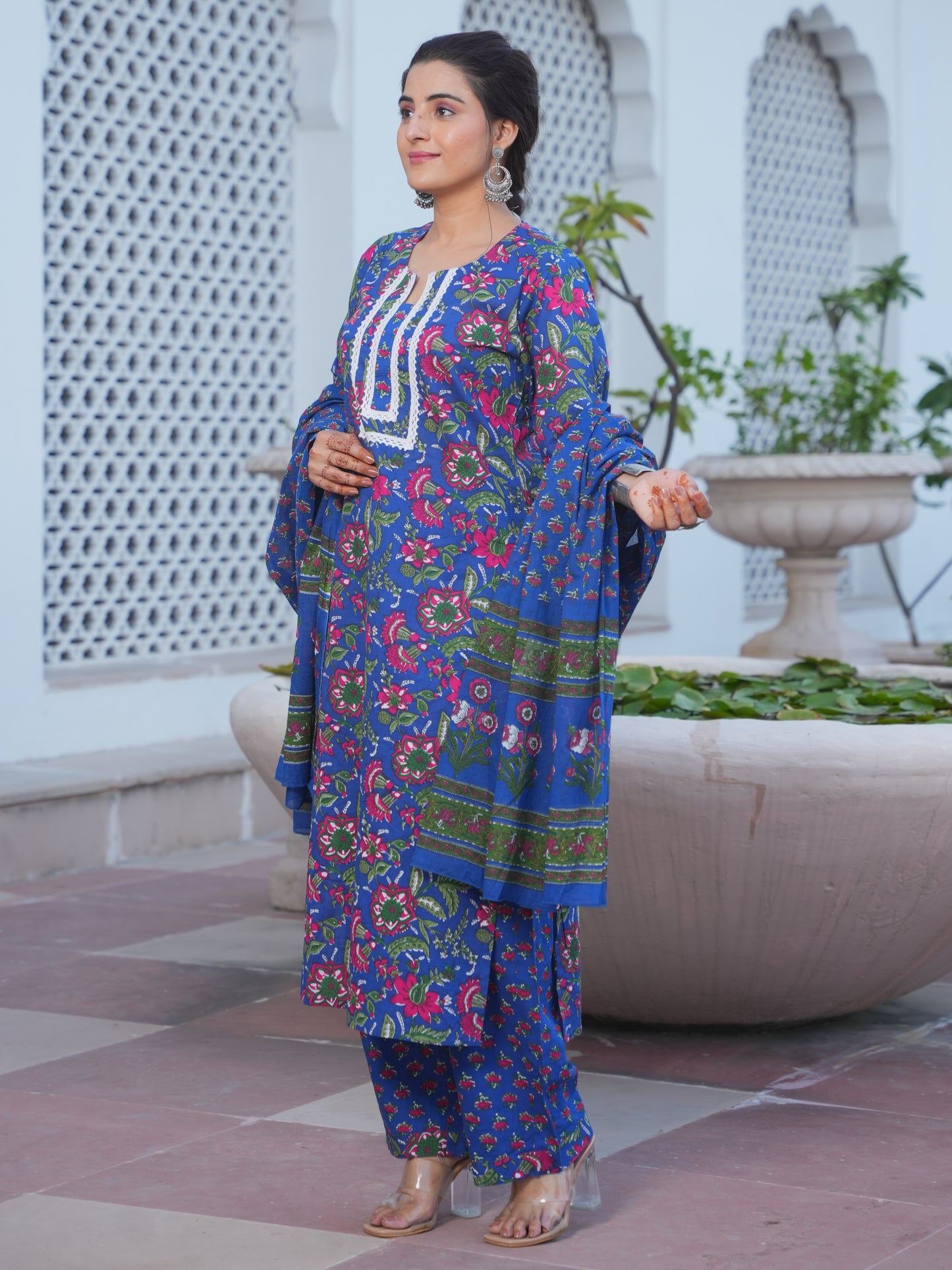 Soft Cotton Floral Straight Blue Kurta