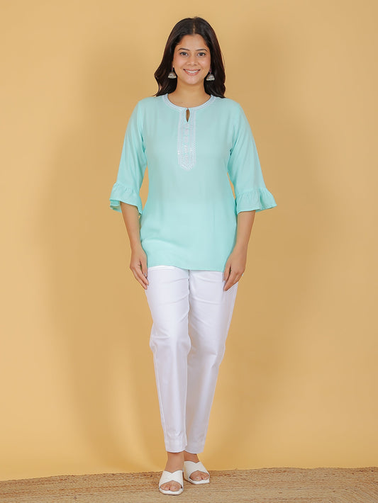 Viscose Solid Straight Green Kurti
