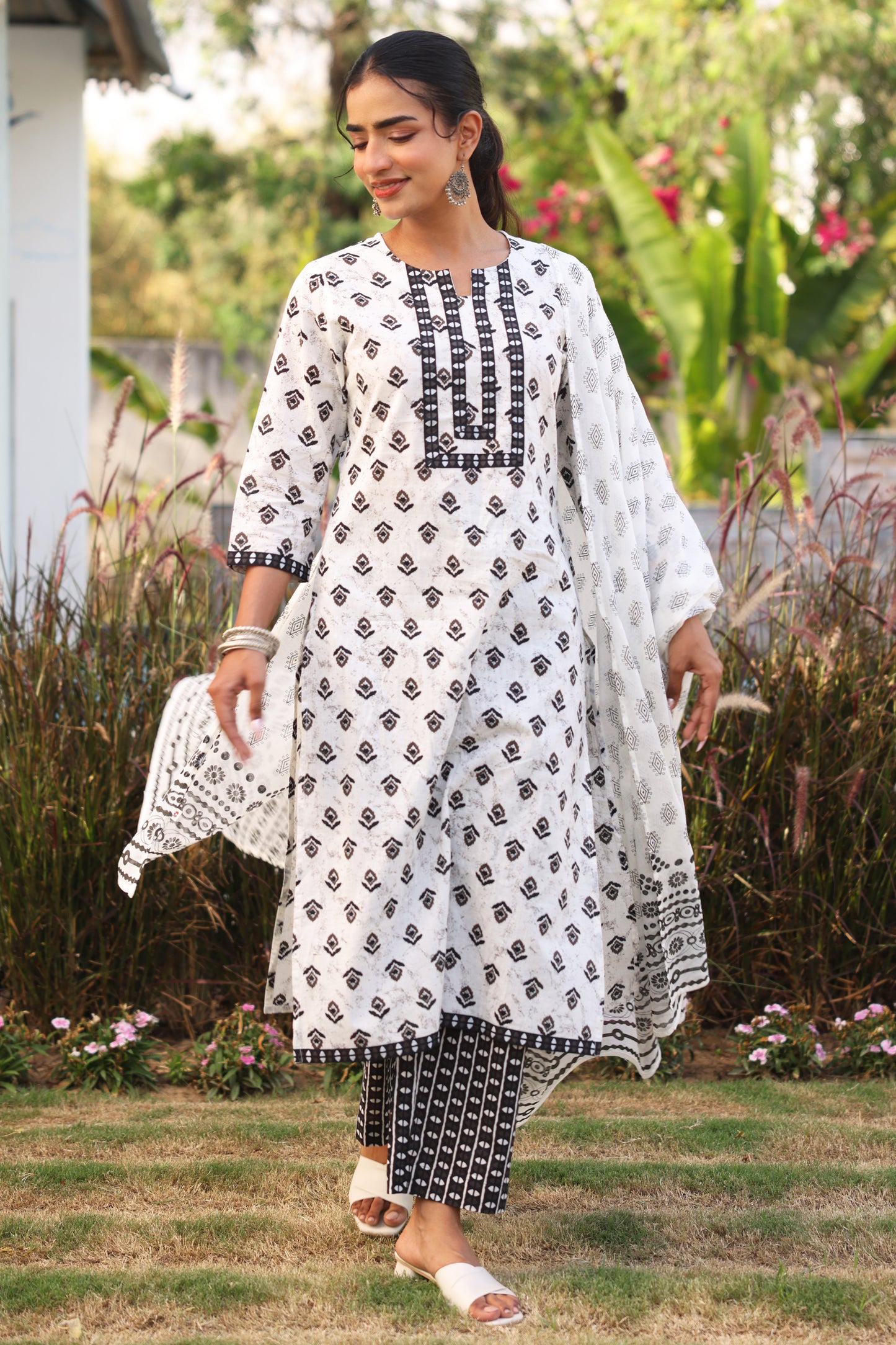 Soft Cotton Ikat Straight White Kurta