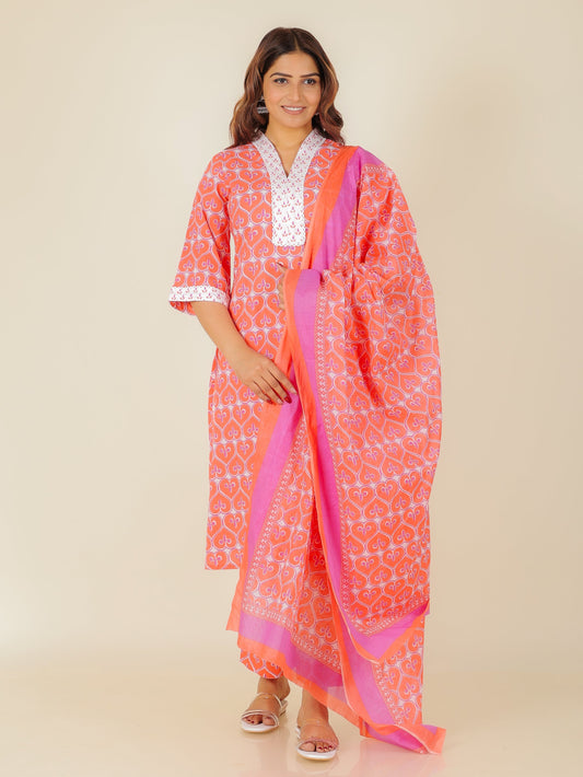Soft Cotton Abstract Straight Red Kurta
