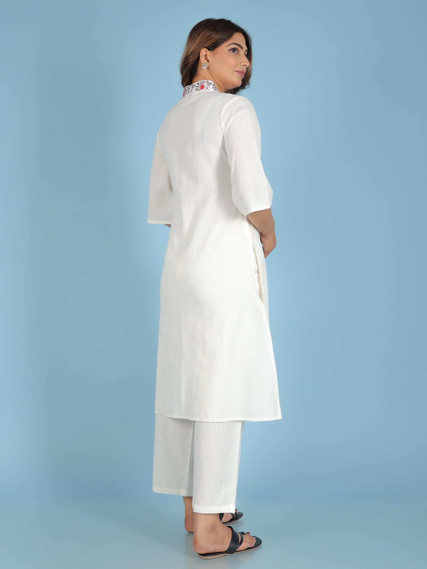 Embroidered Linen Cotton Solid Straight Off White Kurta