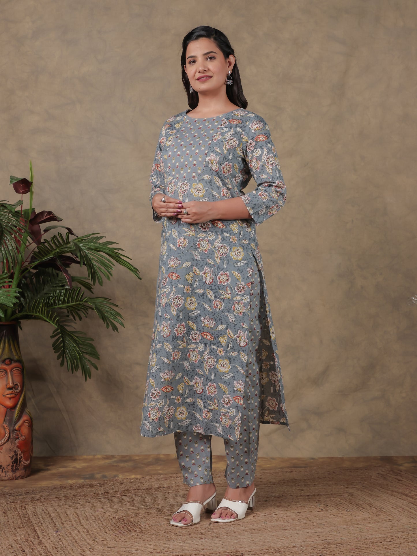 Soft Cotton Floral Straight Grey Kurta