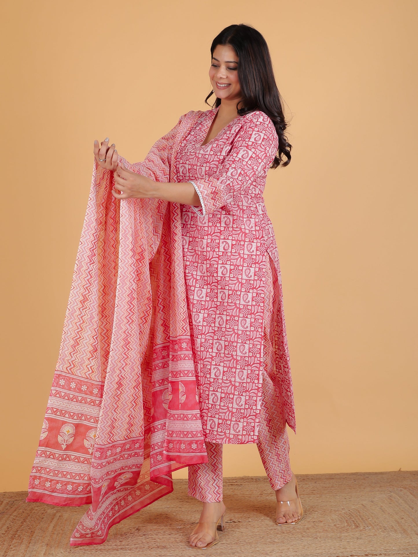 Soft Cotton Abstract Straight Pink Kurta