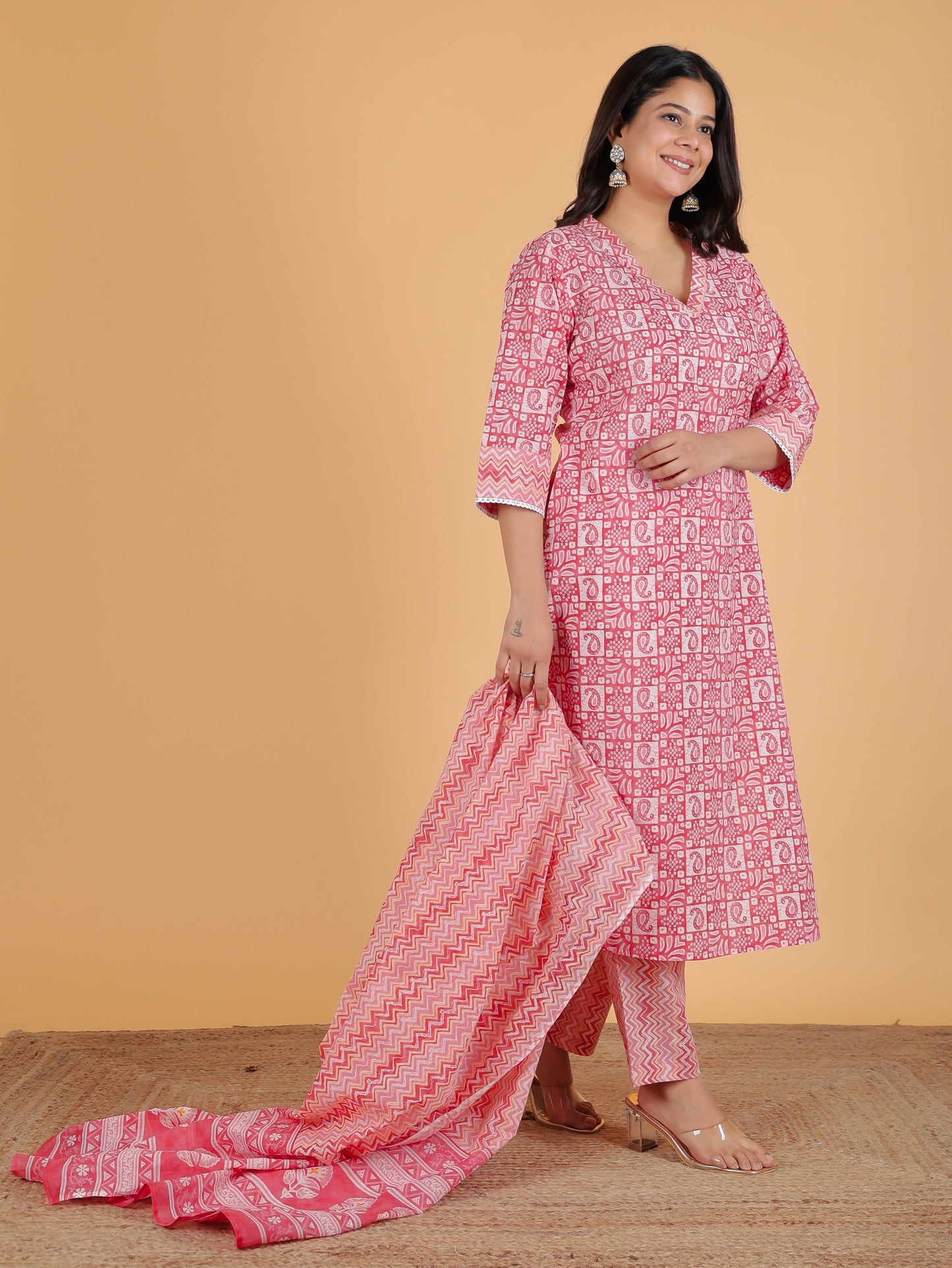Soft Cotton Abstract Straight Pink Kurta