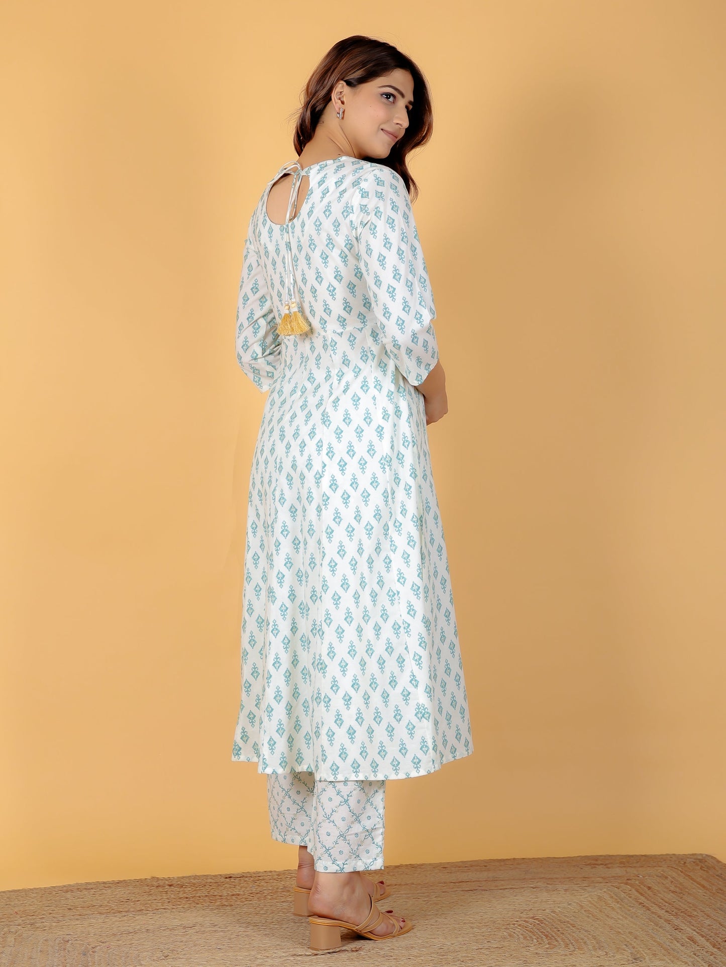 Soft Cotton Ikat Anarkali Green Kurta