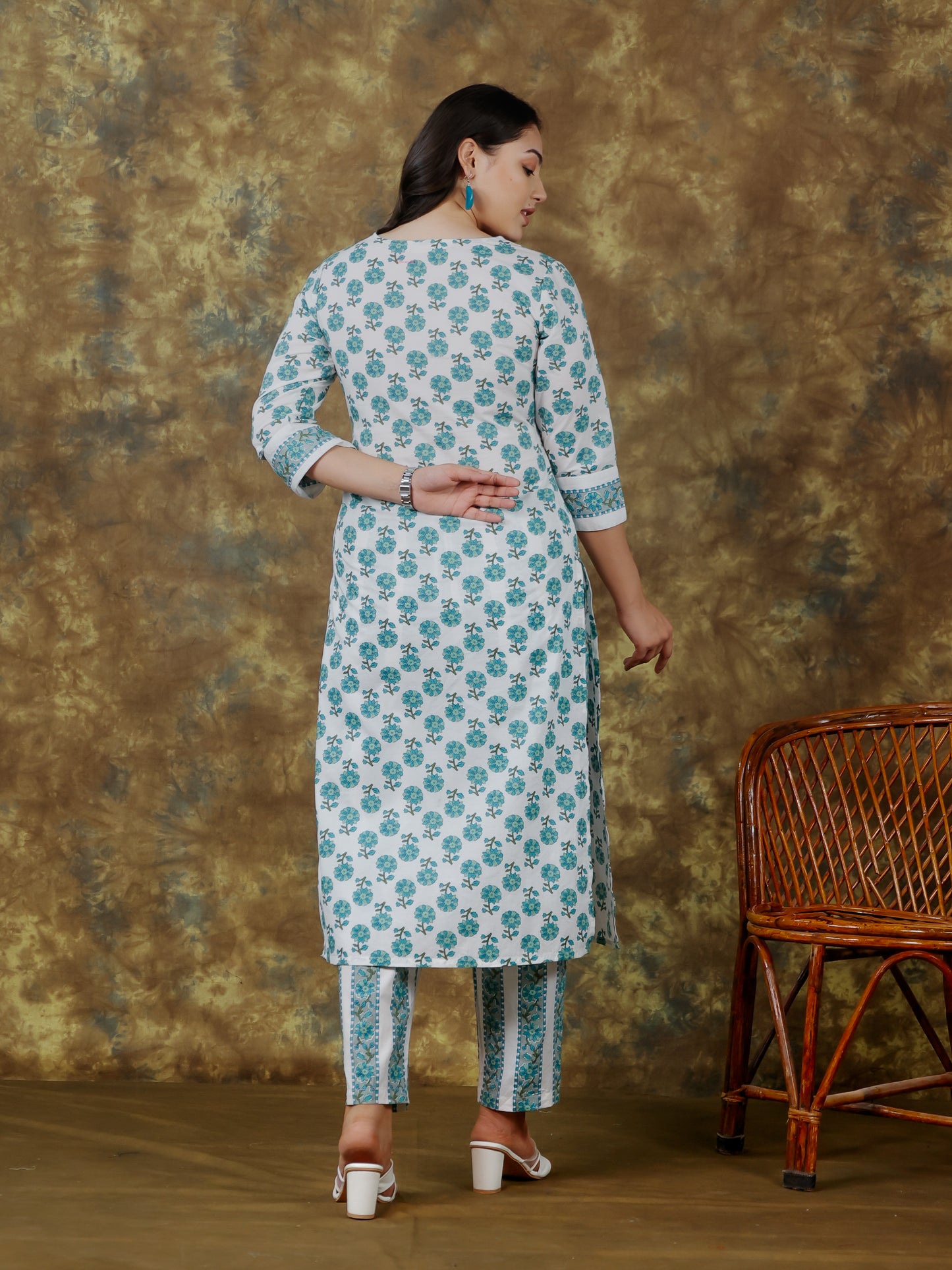 Soft Cotton Floral Straight White Kurta