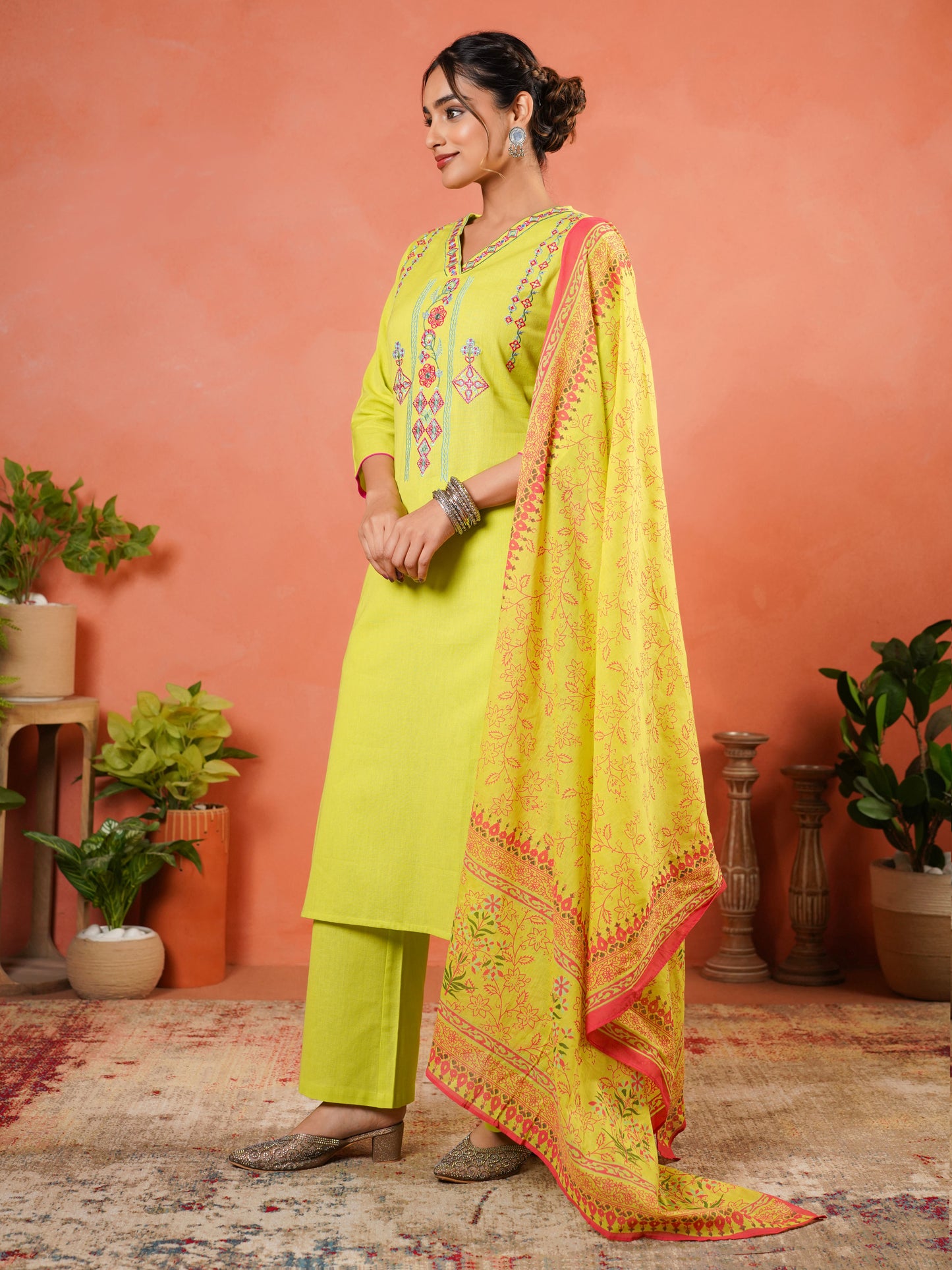 Embroidered Linen Cotton Solid A-line Lime Green Kurta