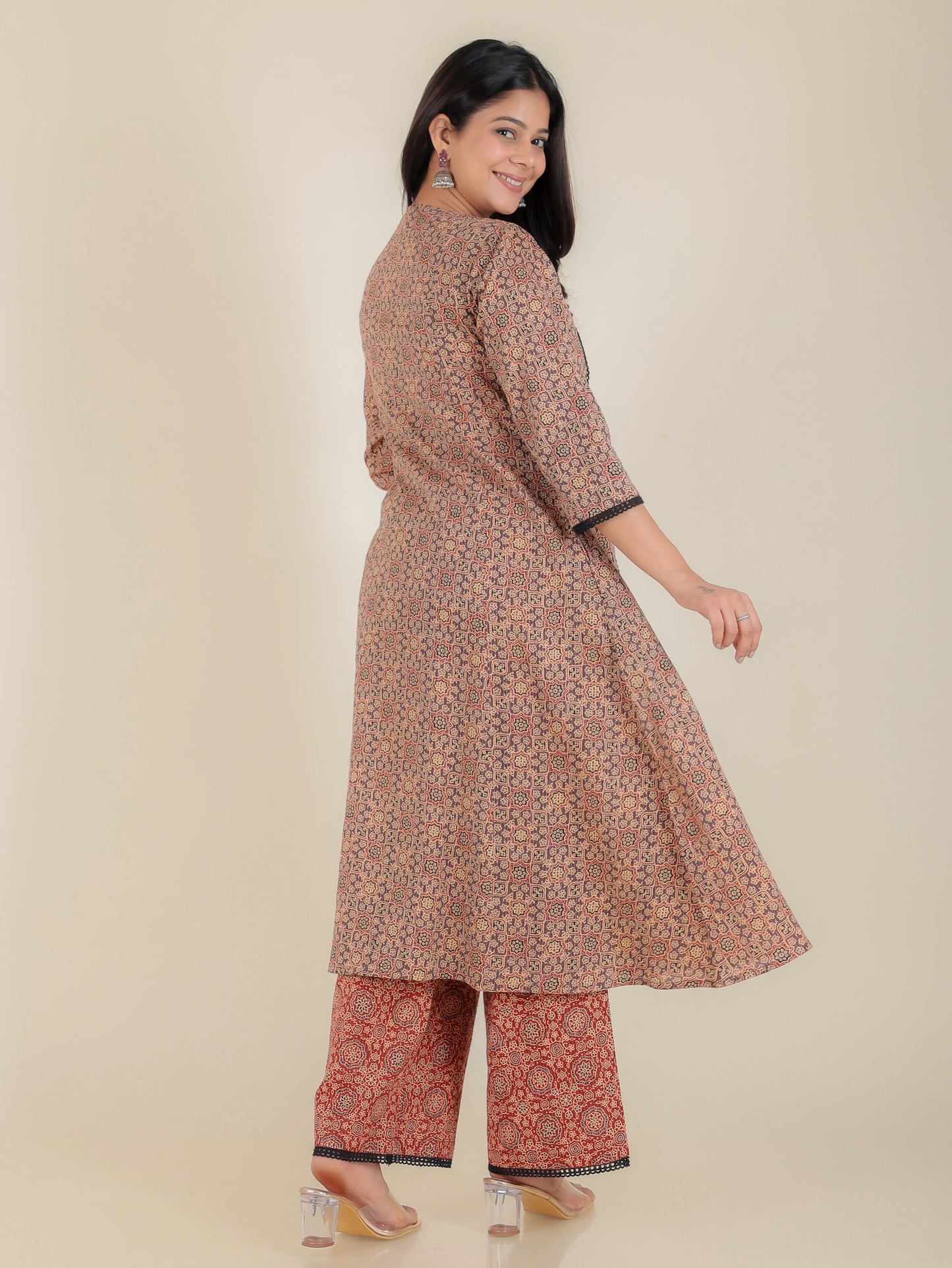 Embroidered Kantha Cotton Ajrakh Panelled Brown Kurta