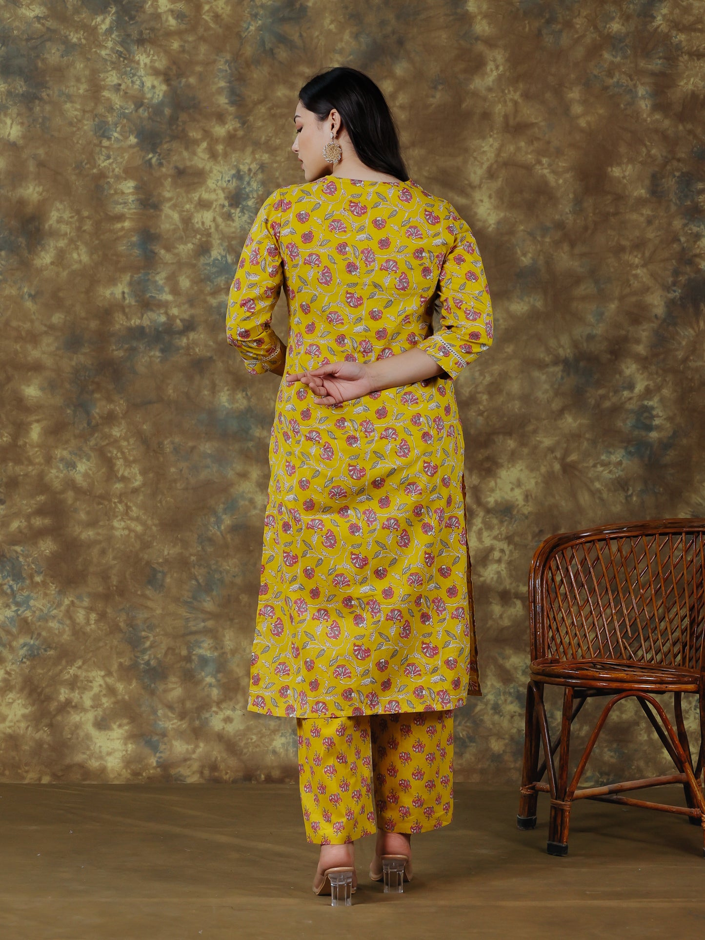 Soft Cotton Floral Straight Yellow Kurta