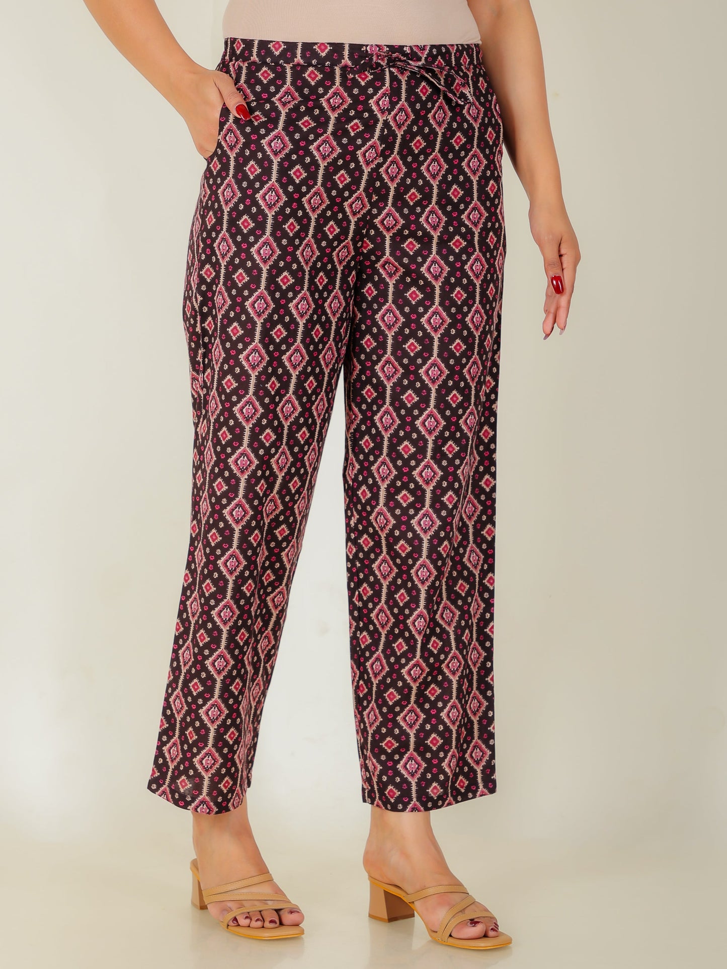 Soft Cotton Geometric Pant