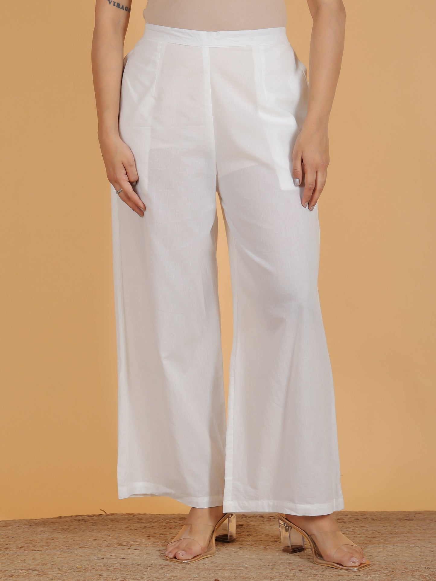 Soft Cotton Solid white Tapered Trousers
