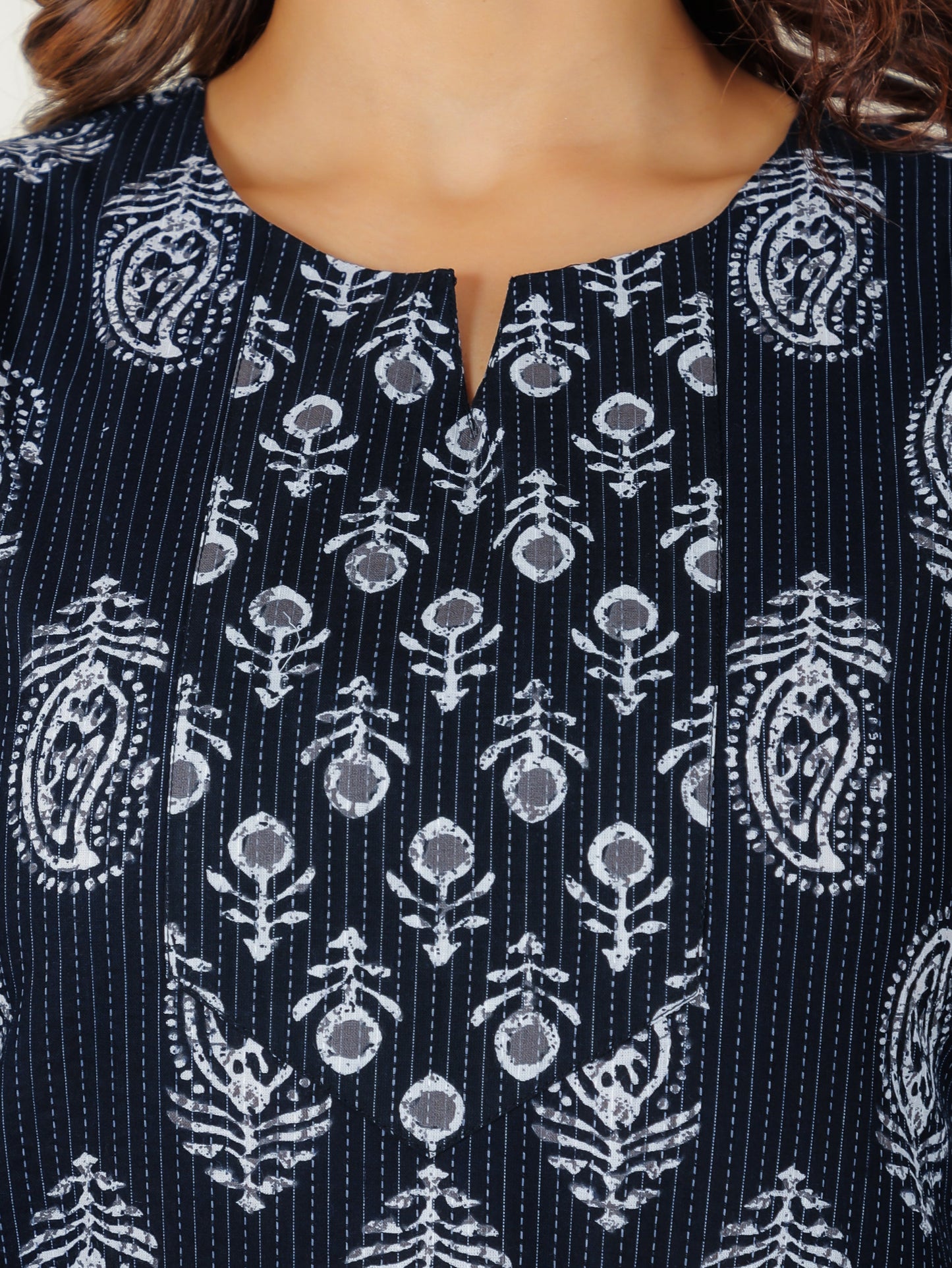 Kantha Cotton Paisley Kurta