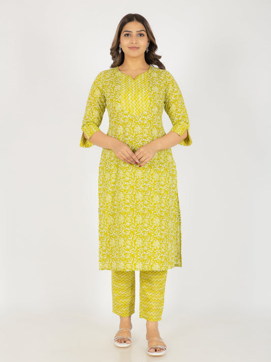 Soft Cotton Floral Straight Green Kurta