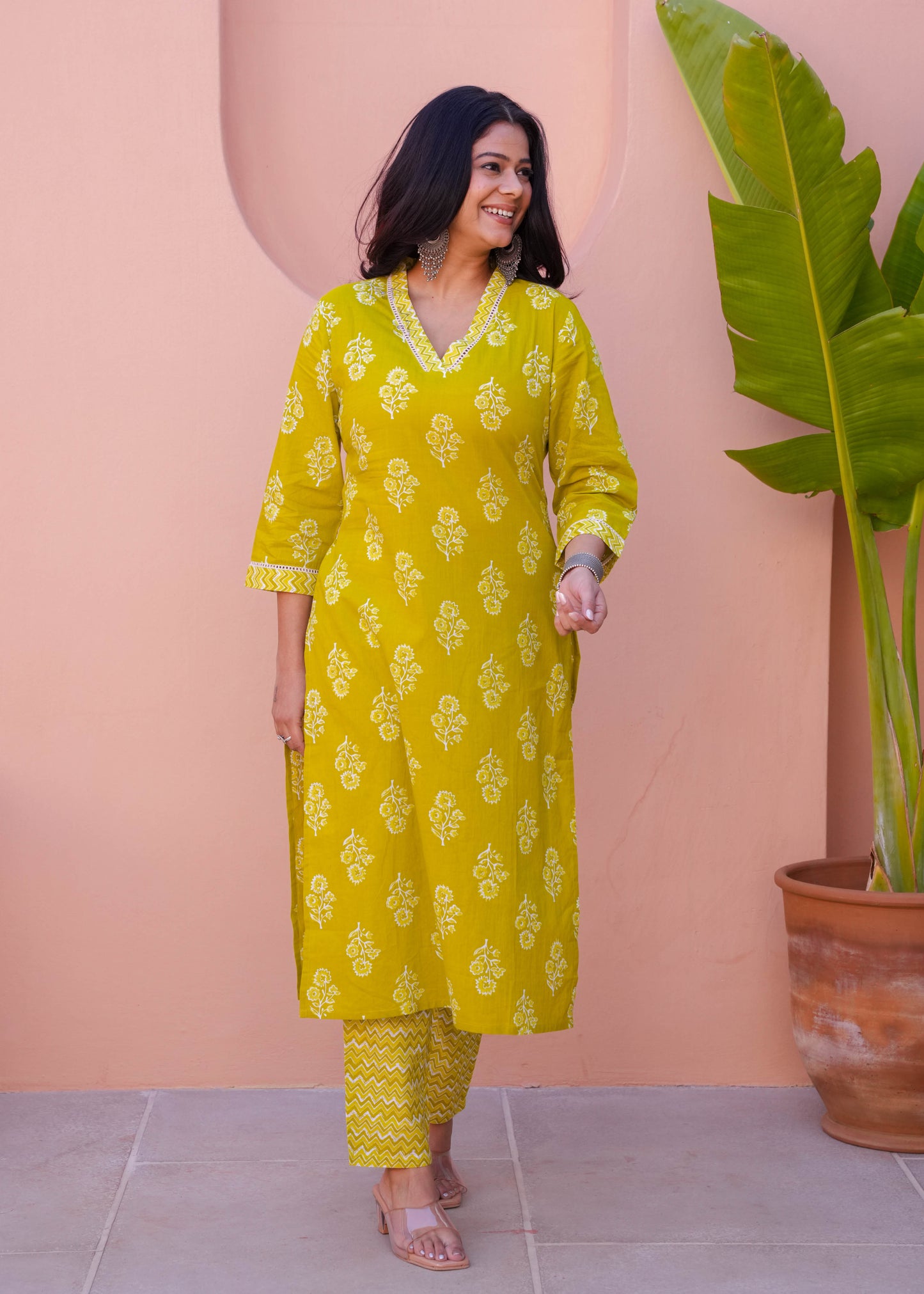 Soft Cotton Floral Straight Green Kurta