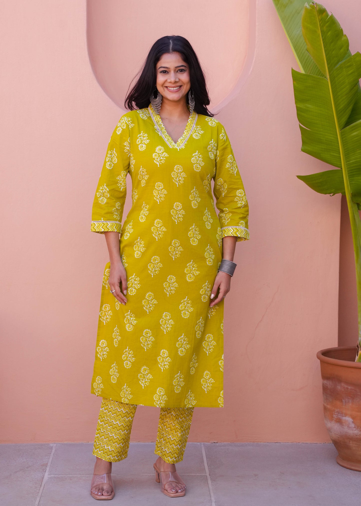 Soft Cotton Floral Straight Green Kurta