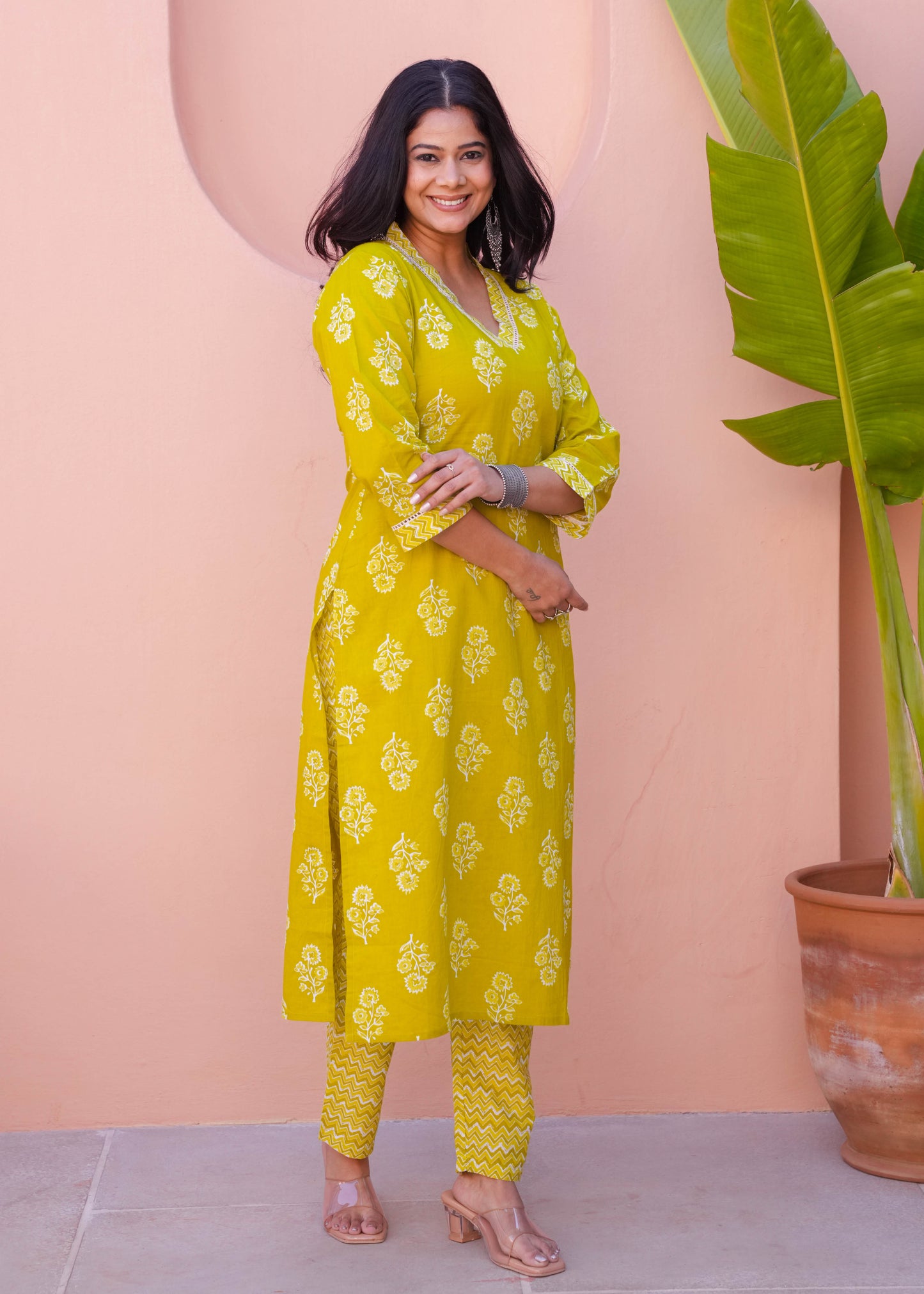 Soft Cotton Floral Straight Green Kurta