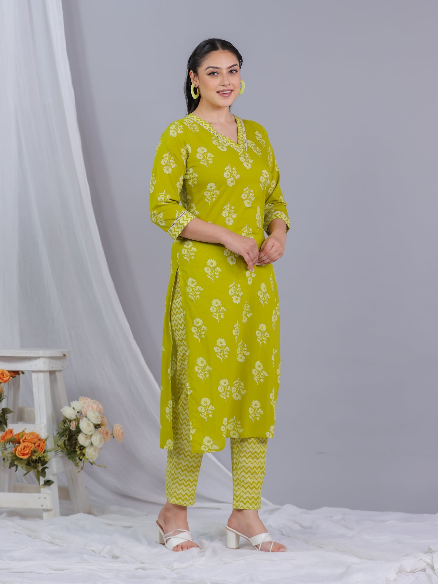 Soft Cotton Floral Straight Green Kurta