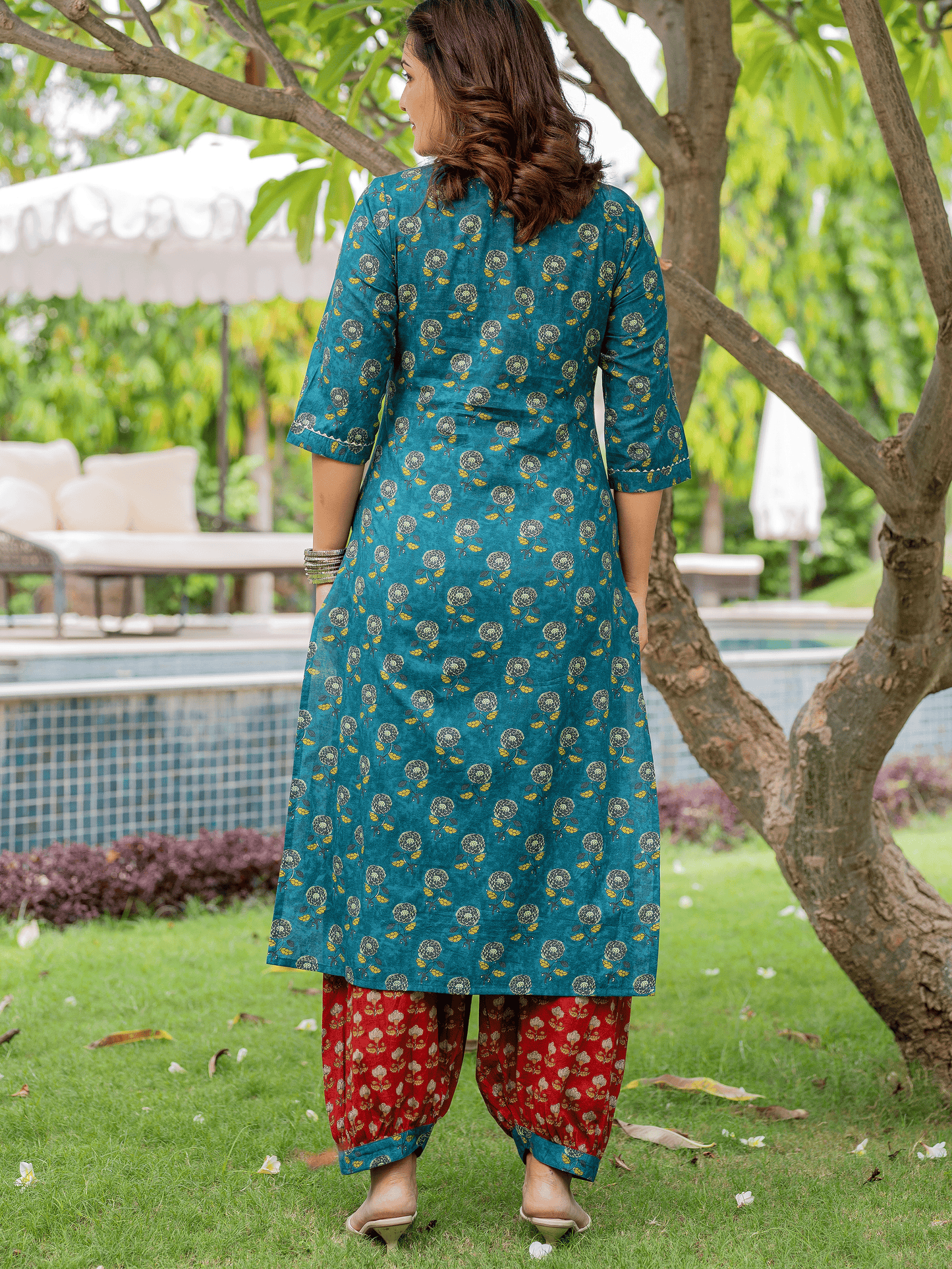 Soft Cotton Floral Straight Turquoise Kurta