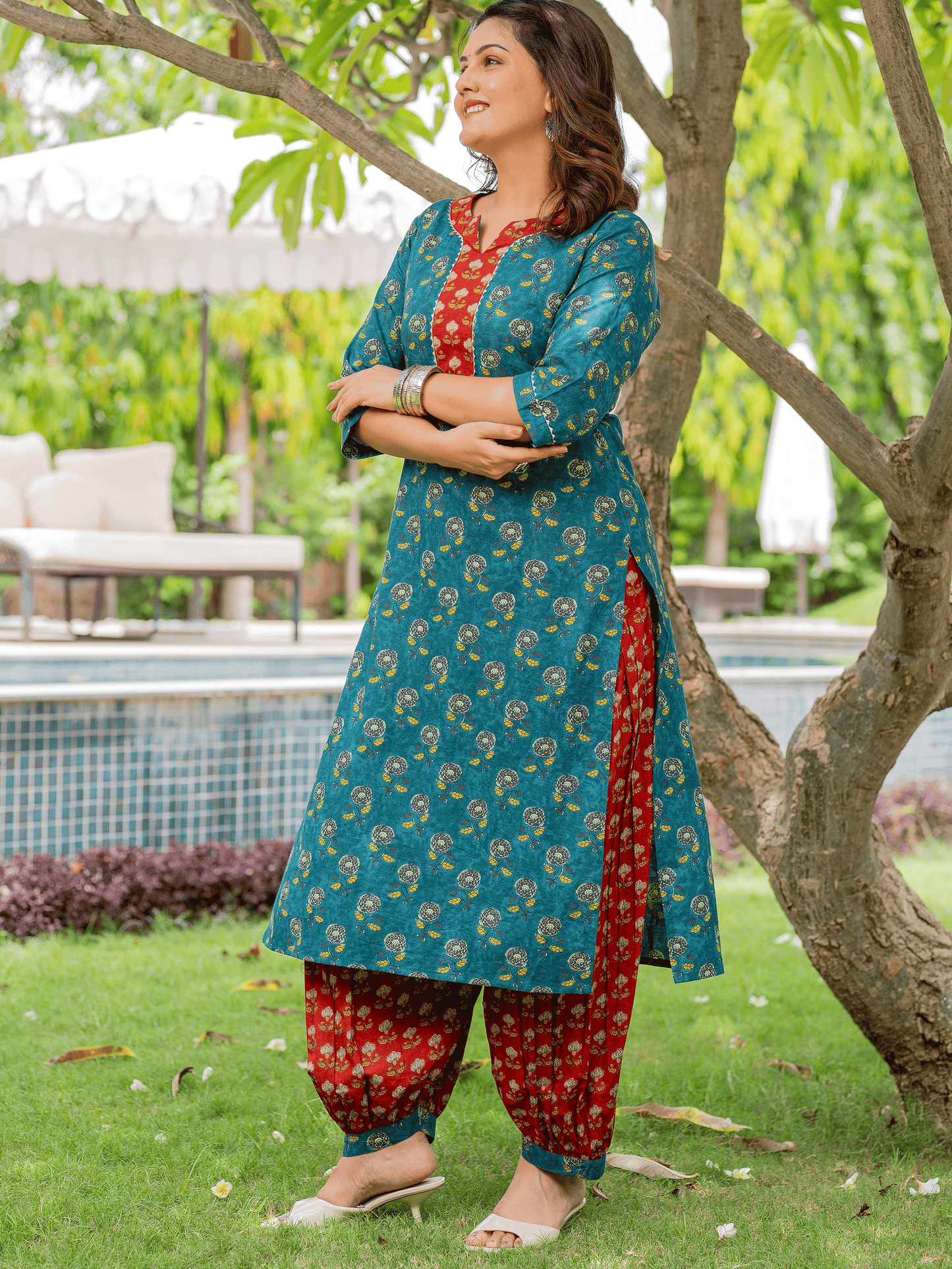 Soft Cotton Floral Straight Turquoise Kurta