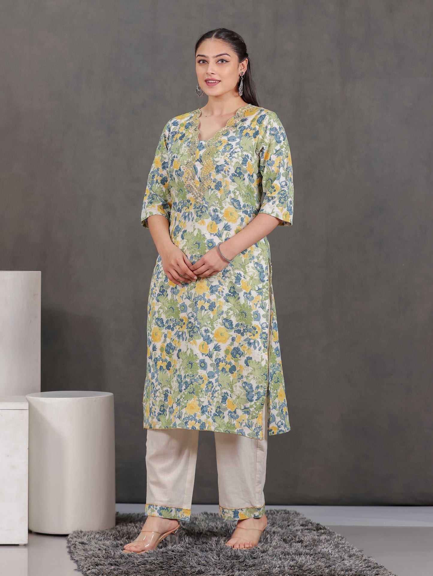 Embroidered Linen Cotton Floral Straight Off-White Kurta