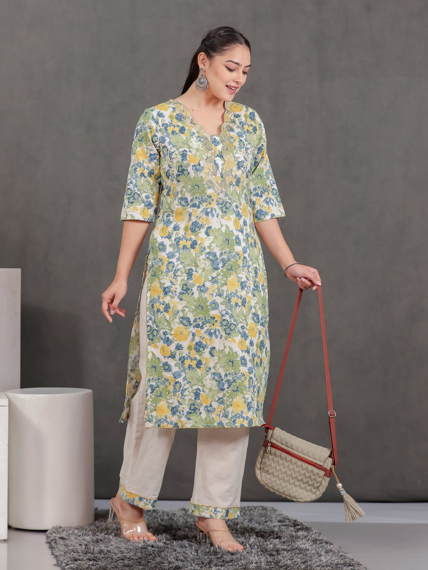 Embroidered Linen Cotton Floral Straight Off-White Kurta