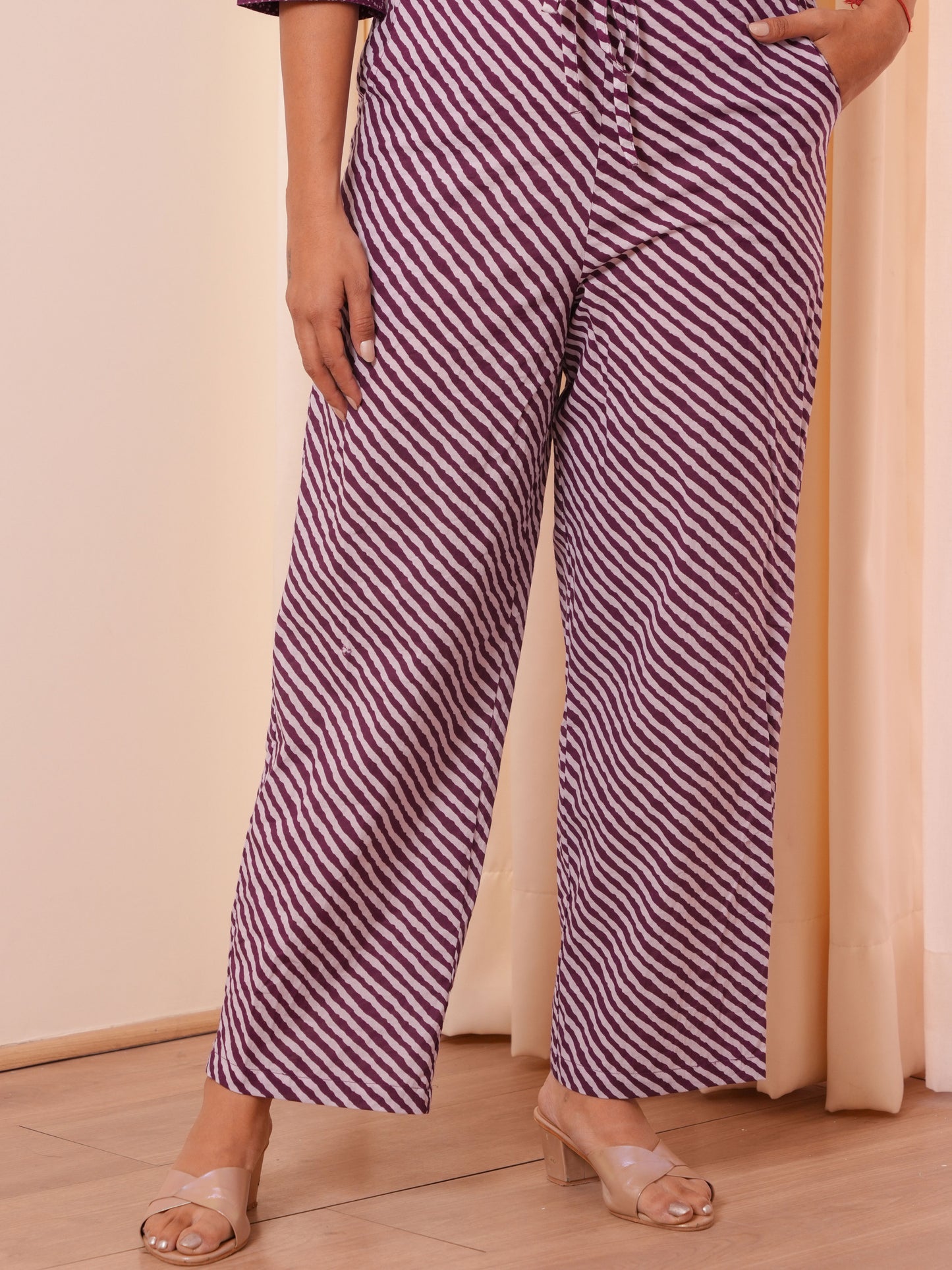 Embroidered Soft Cotton Bandhani Straight Purple Kurta