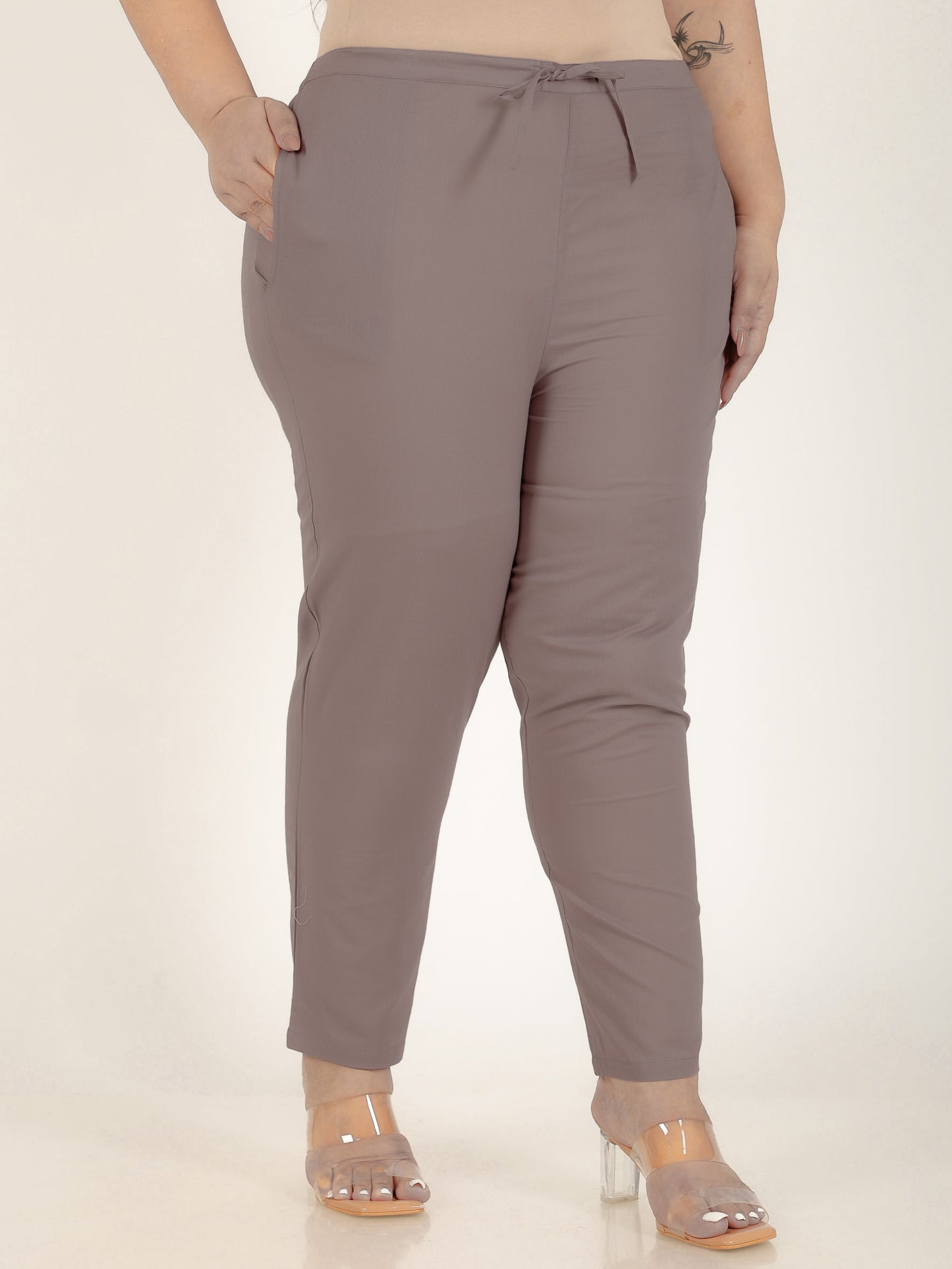 Soft Cotton Solid Brown Tapered Trousers