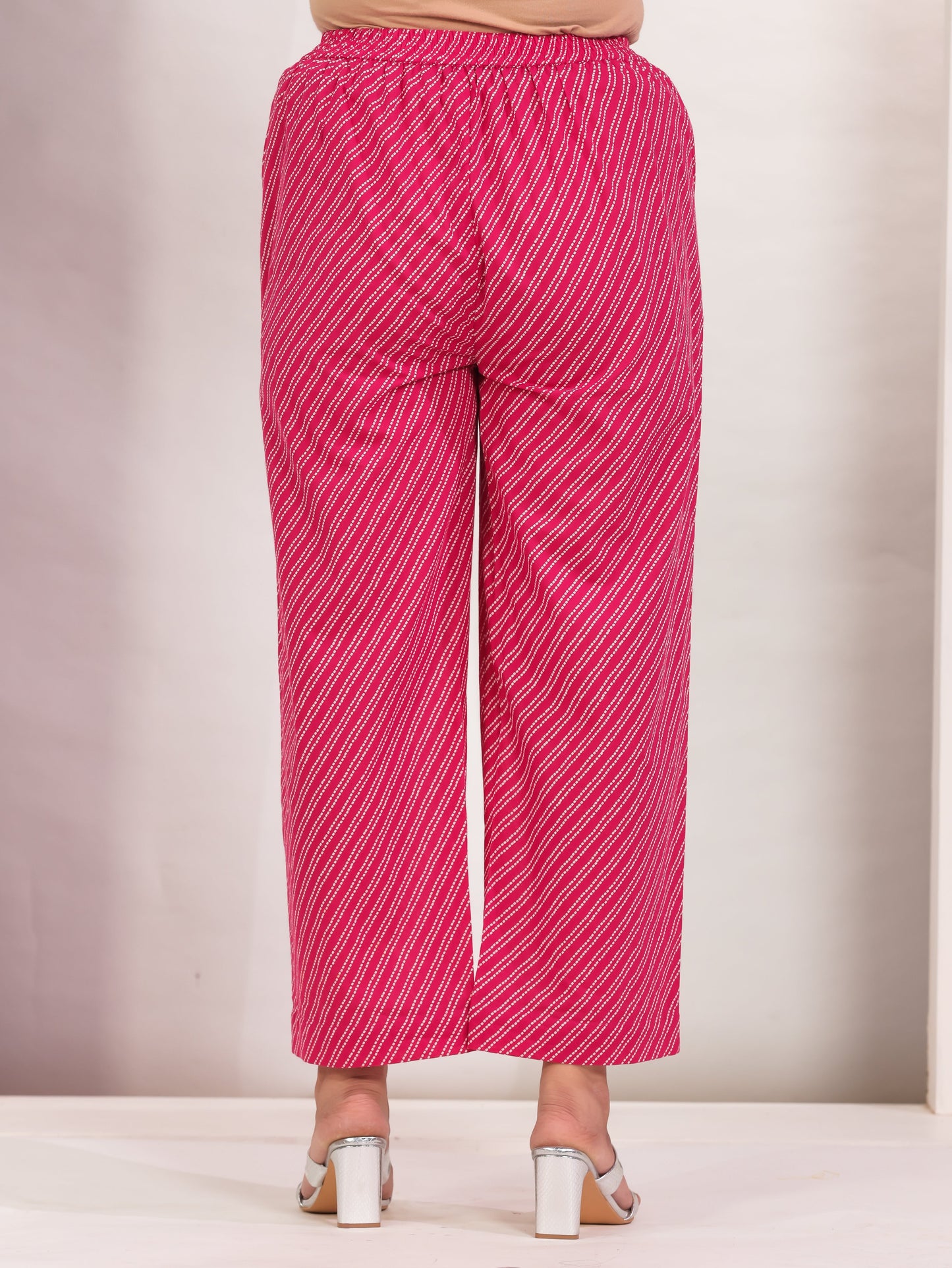 Embroidered Soft Cotton Bandhani Straight Pink Kurta