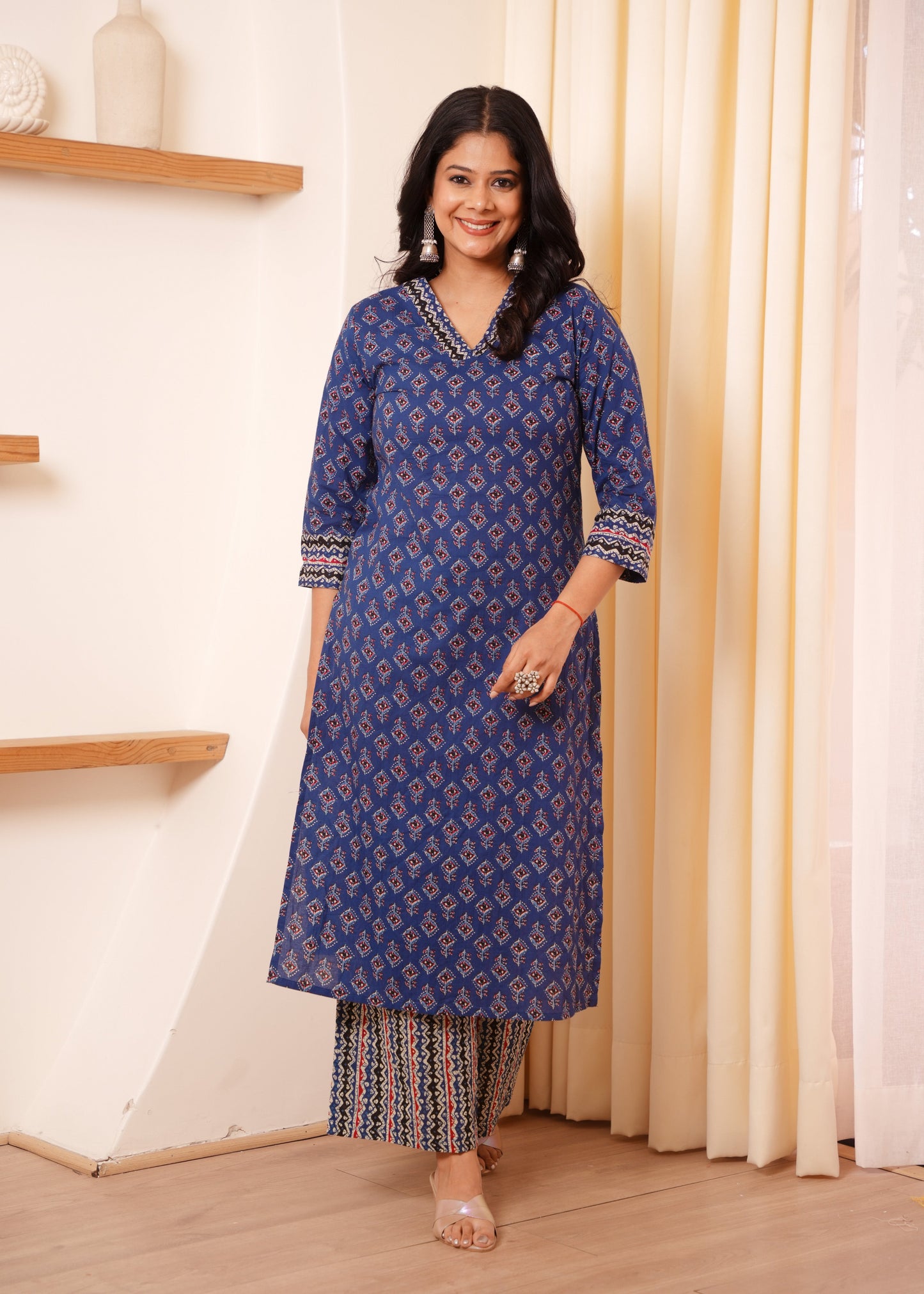 Soft Cotton Geometric Straight Blue Kurta