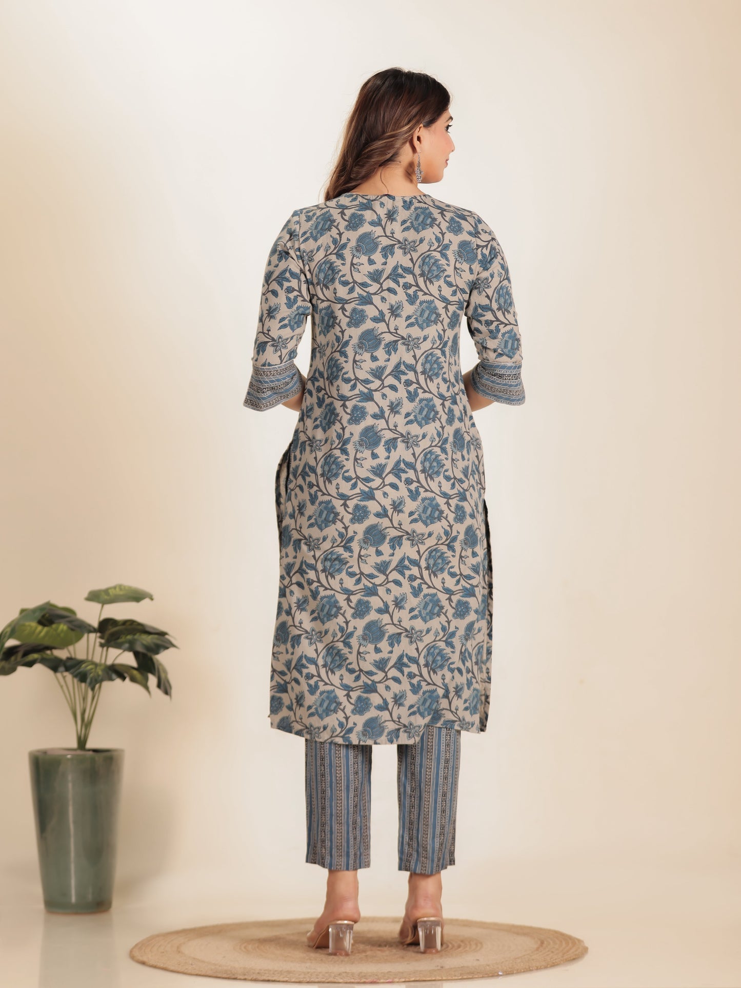 Linen Cotton Floral Straight Grey Kurta