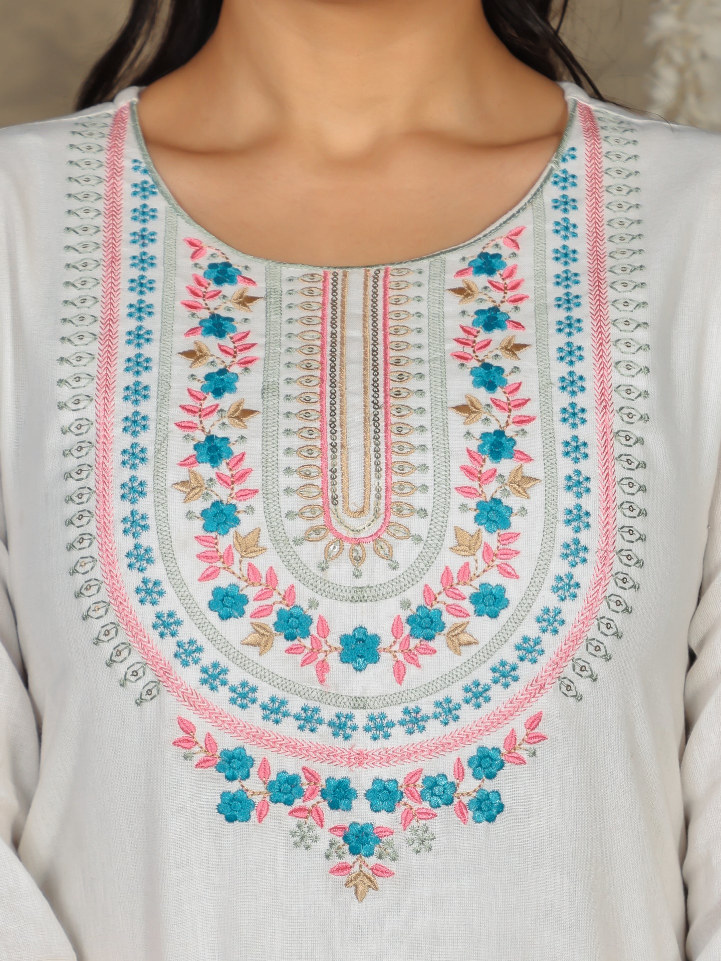 Embroidered Linen Cotton Solid Off-White Kurta