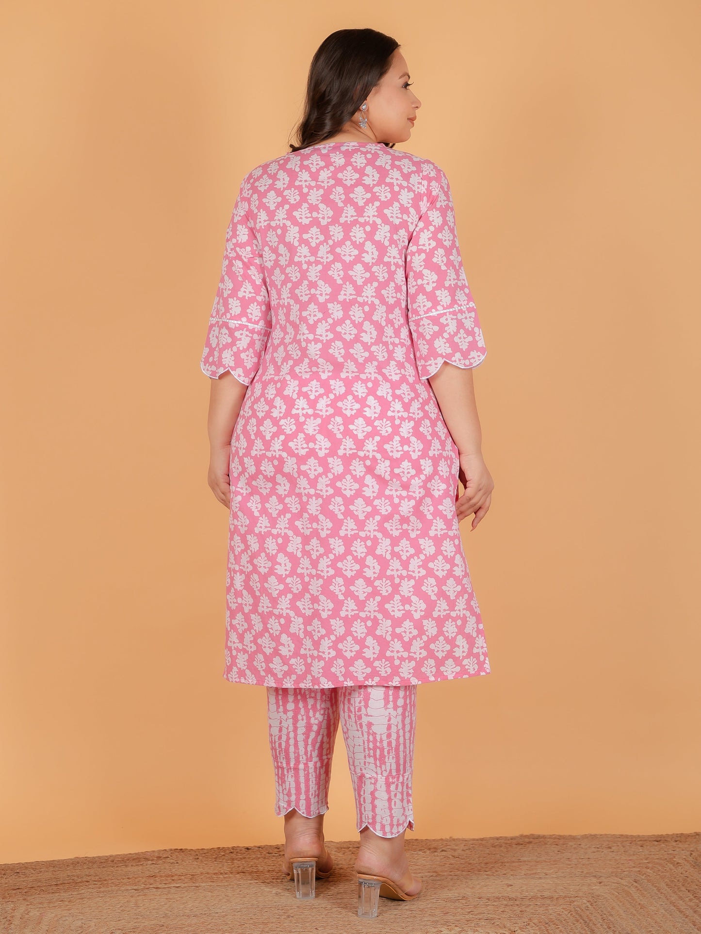 Embroidered Soft Cotton Floral Straight Pink Kurta