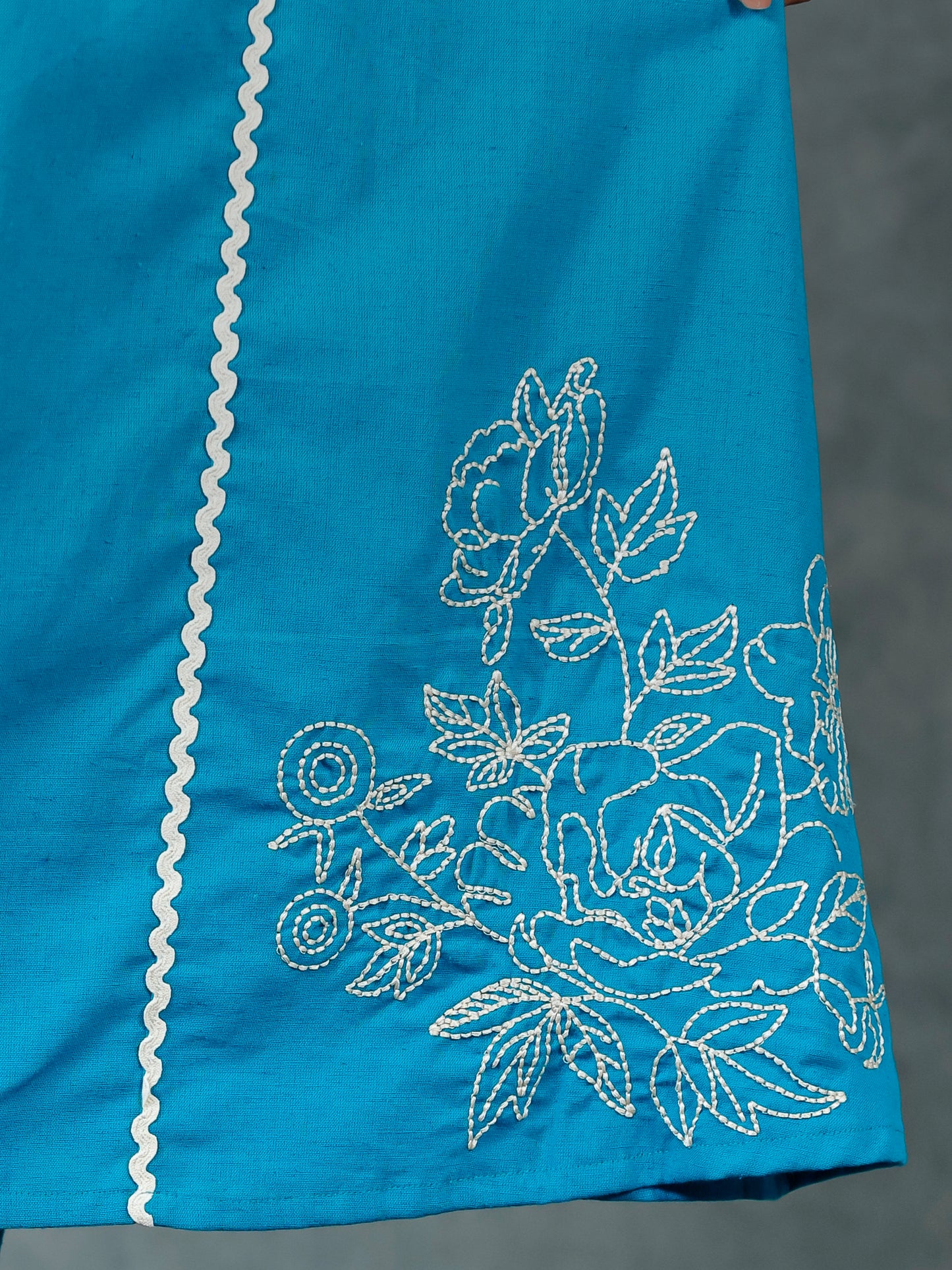 Embroidered Linen Cotton Solid Flared Teal Kurta