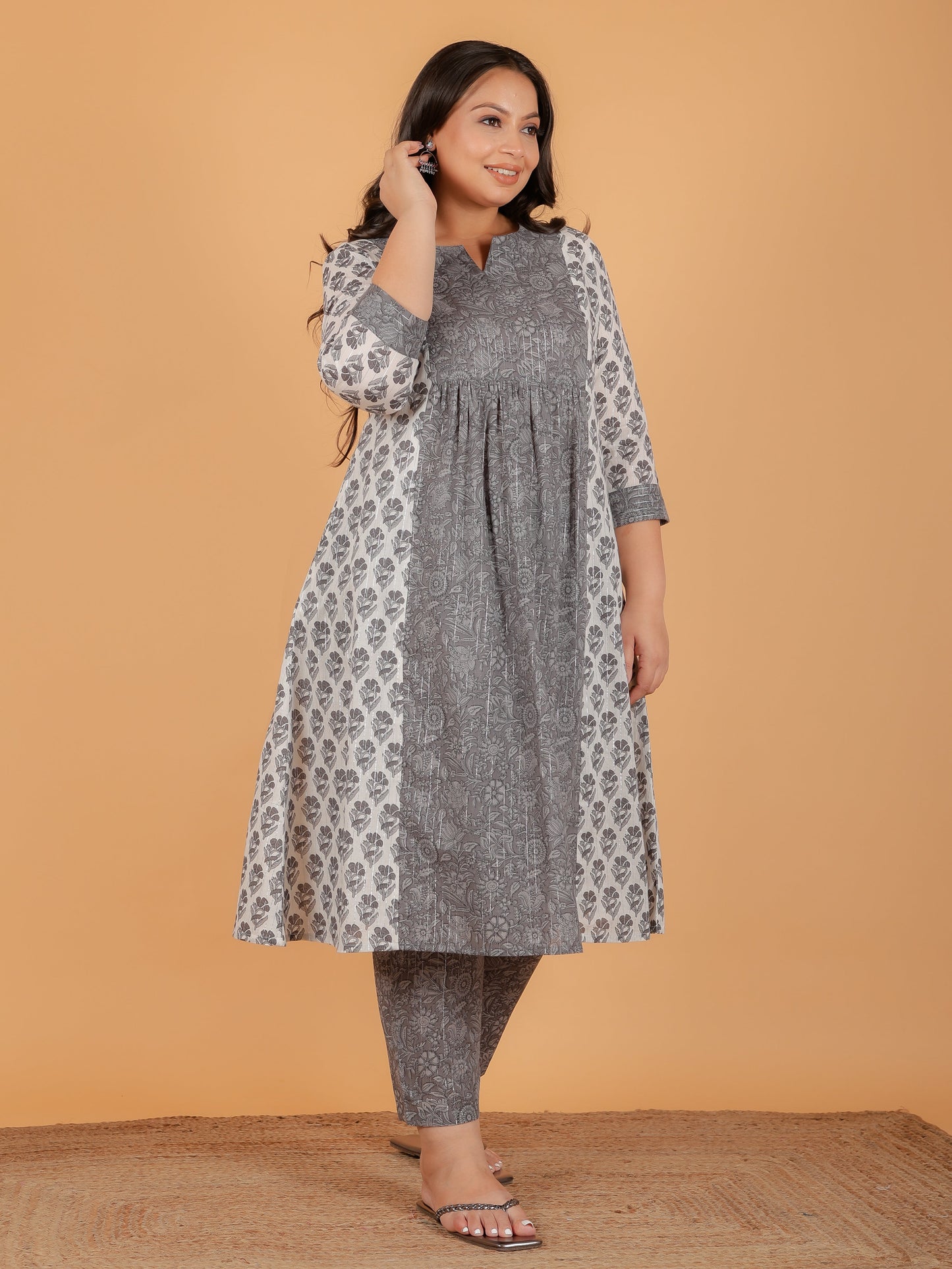 Lurex Cotton Block Panelled Grey Kurta