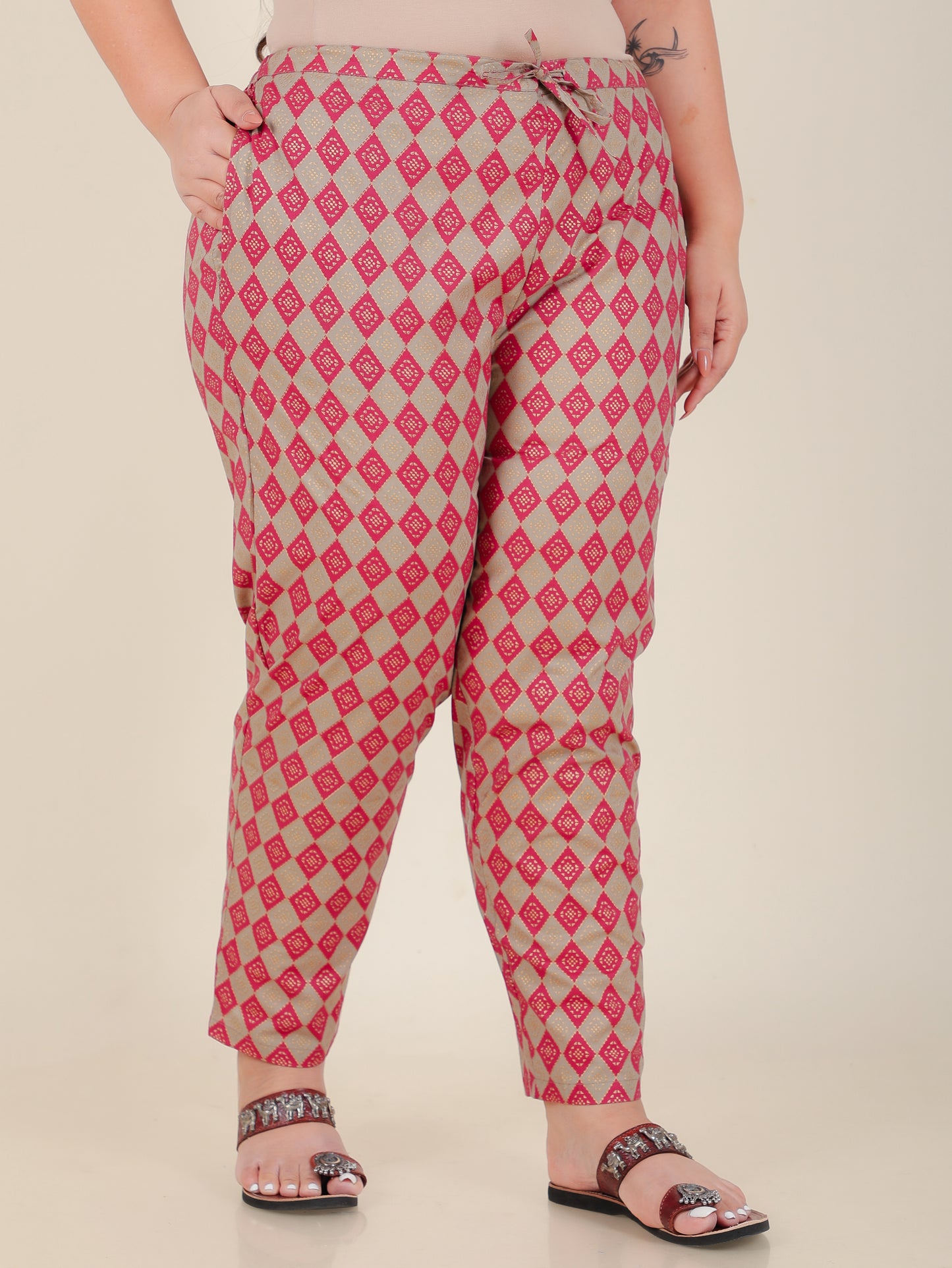 Soft Cotton Geometric Pant