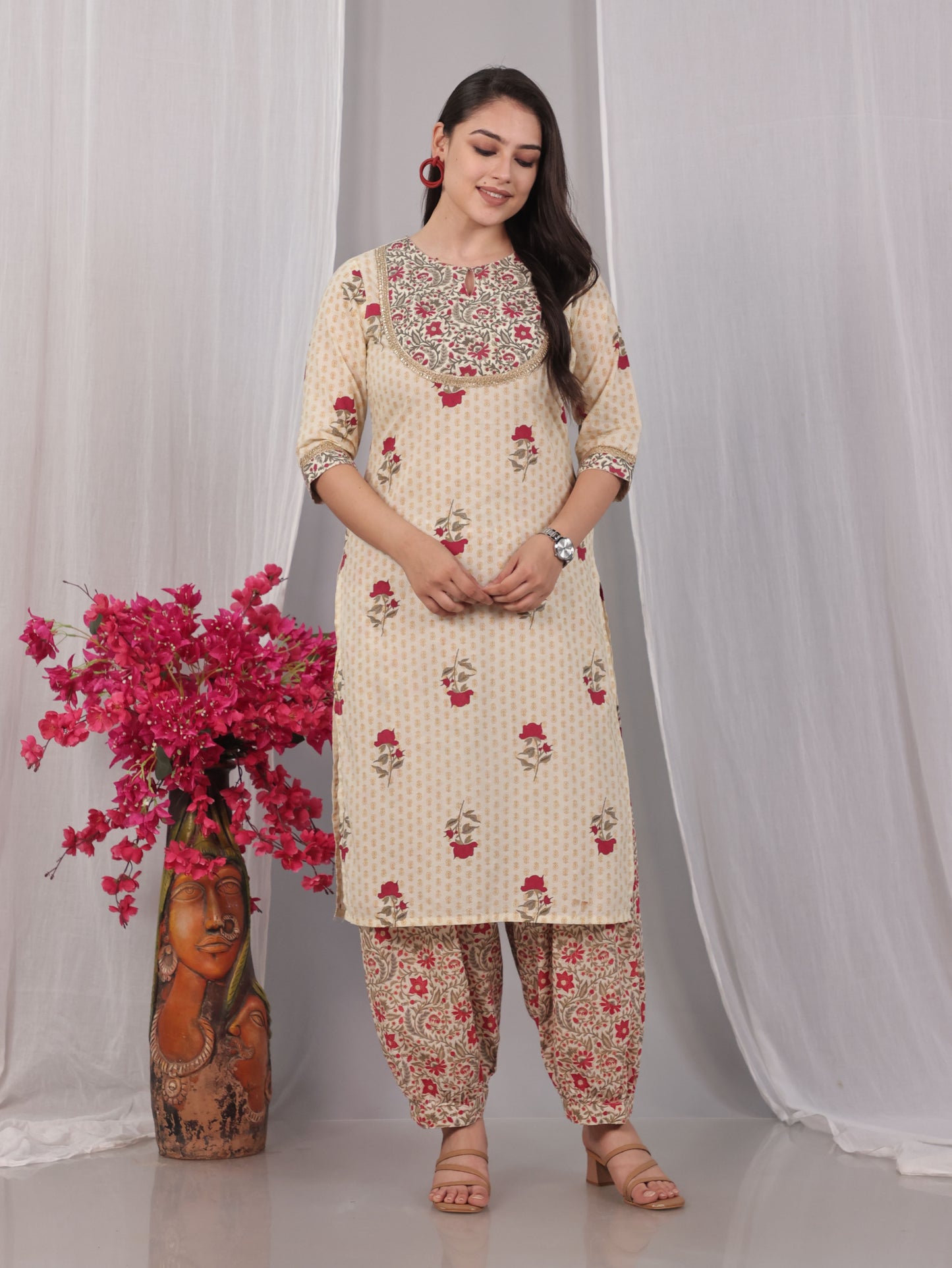 Embroidered Yellow Kurta