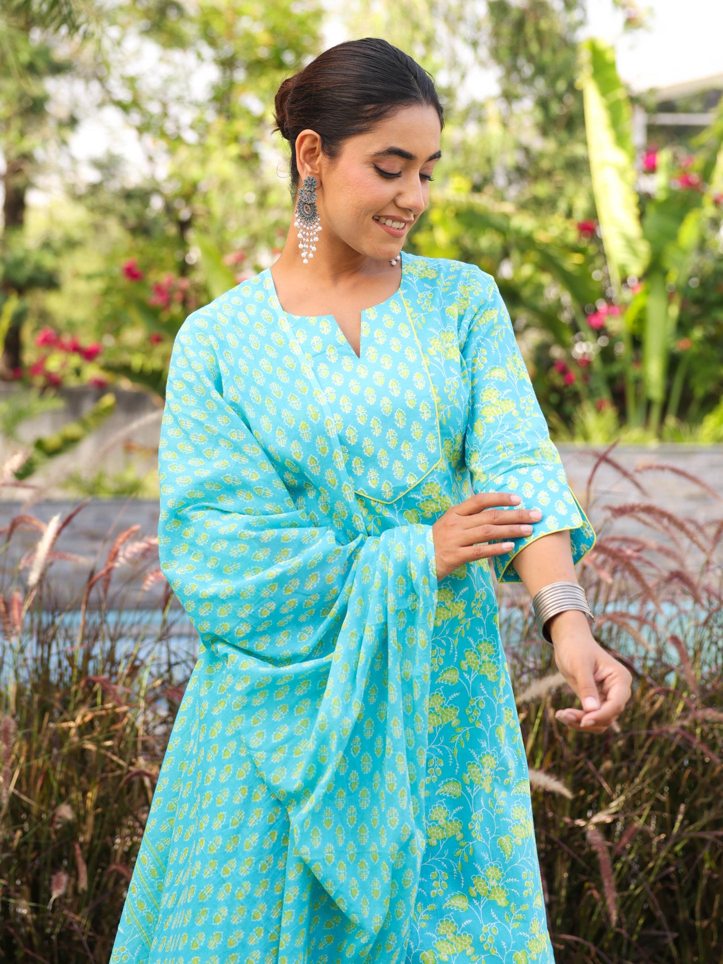 Soft Cotton Floral Straight Blue Kurta