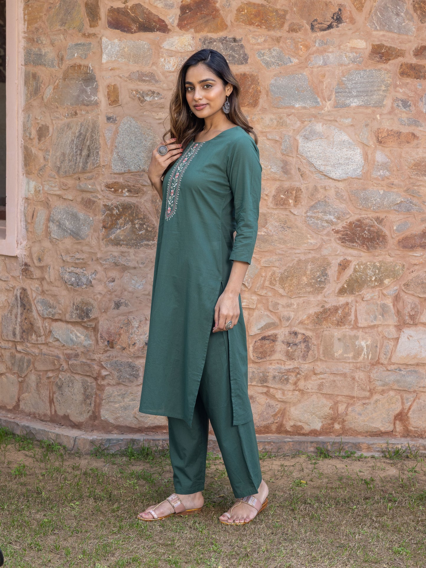 Embroidered Soft Cotton Solid Straight Green Kurta