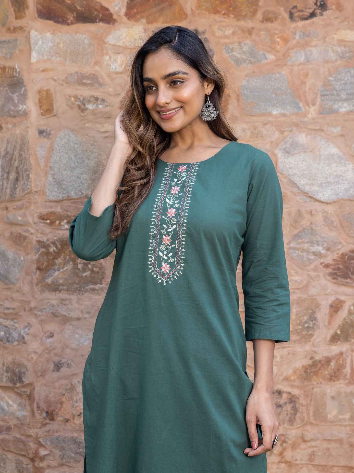 Embroidered Soft Cotton Solid Straight Green Kurta