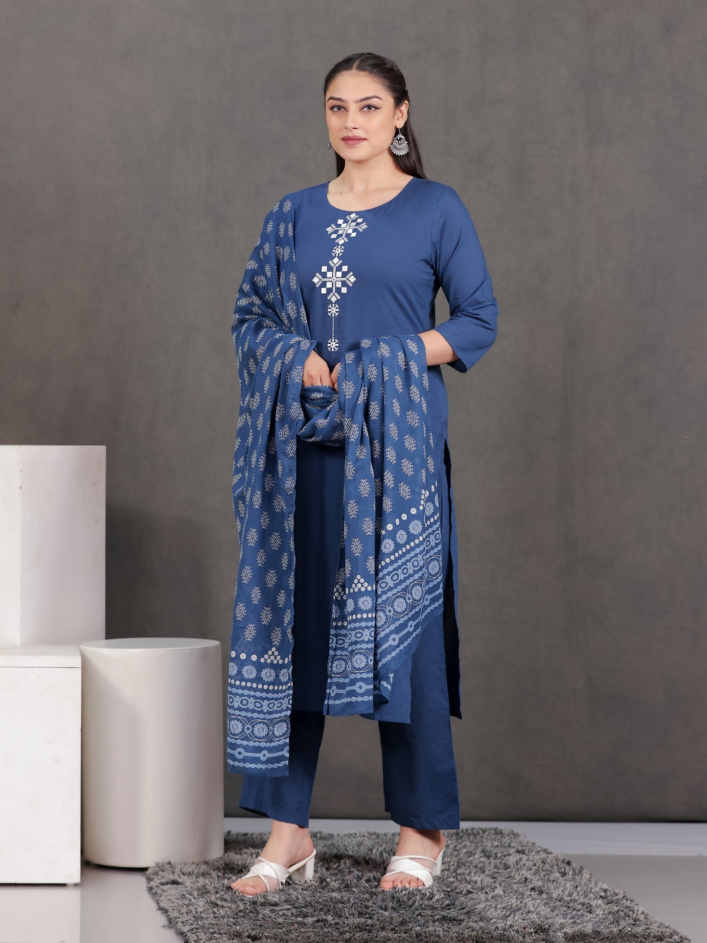 Soft Cotton Solid Straight Blue Kurta