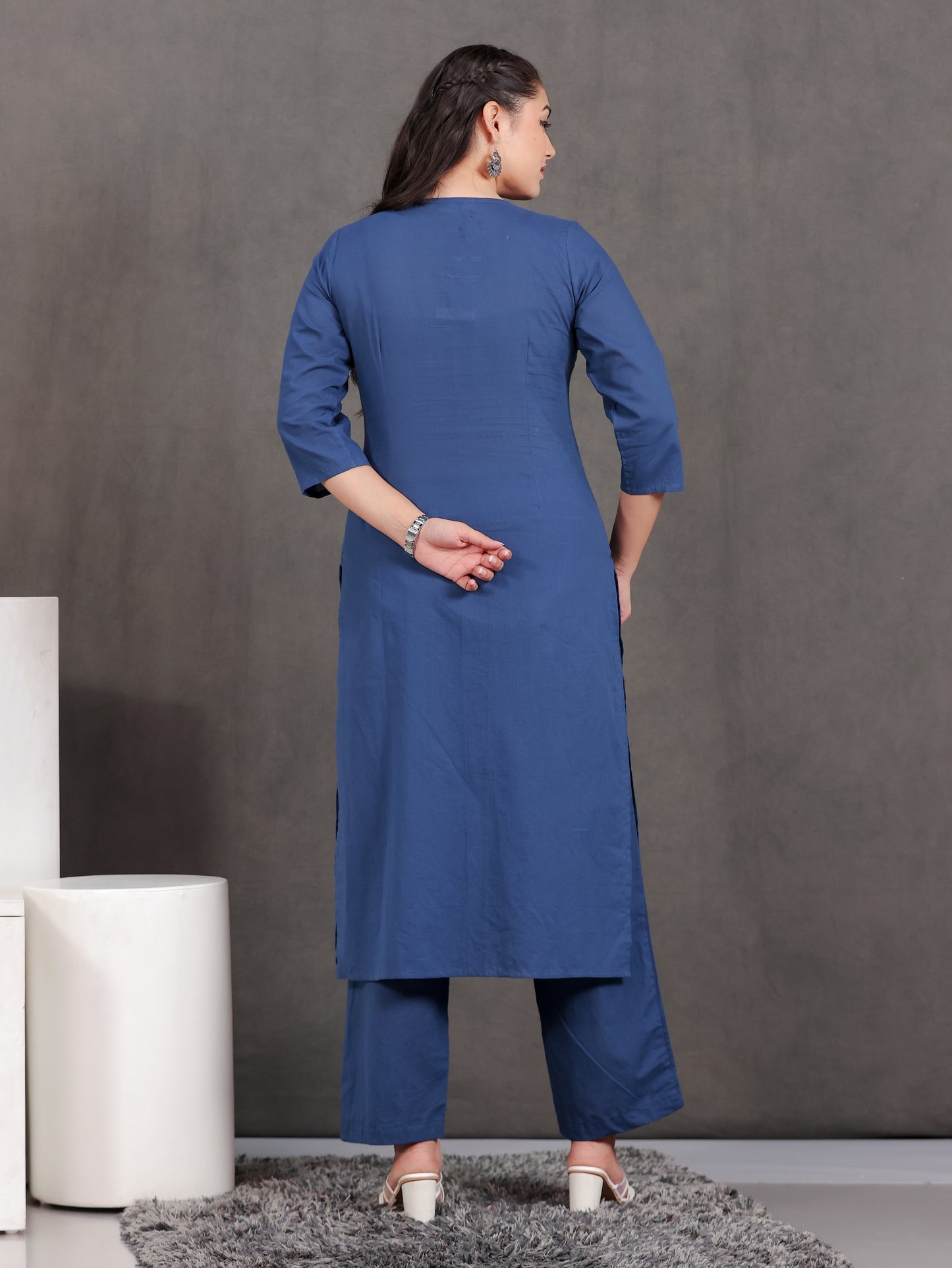 Soft Cotton Solid Straight Blue Kurta
