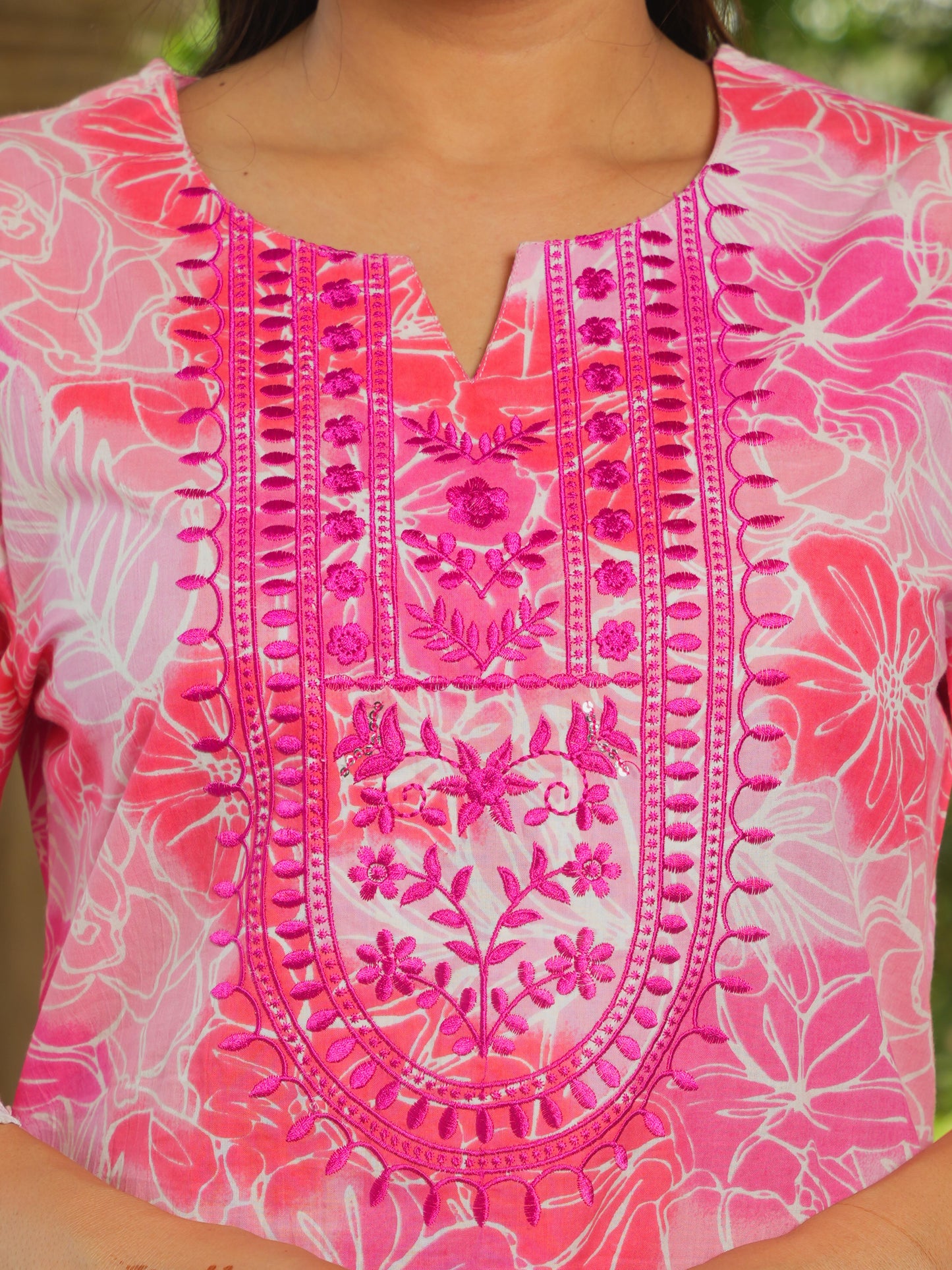 Embroidered Soft Cotton Floral Straight Pink Kurta