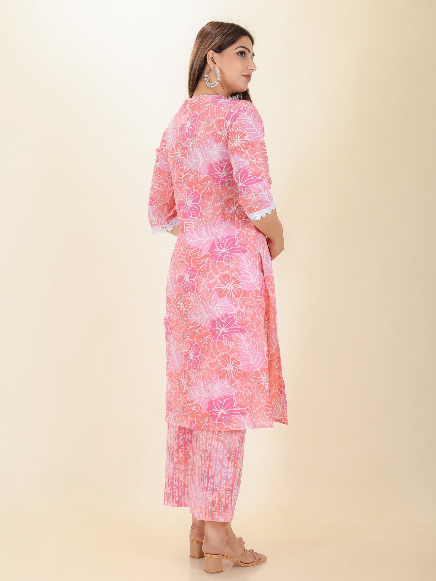 Embroidered Soft Cotton Floral Straight Pink Kurta
