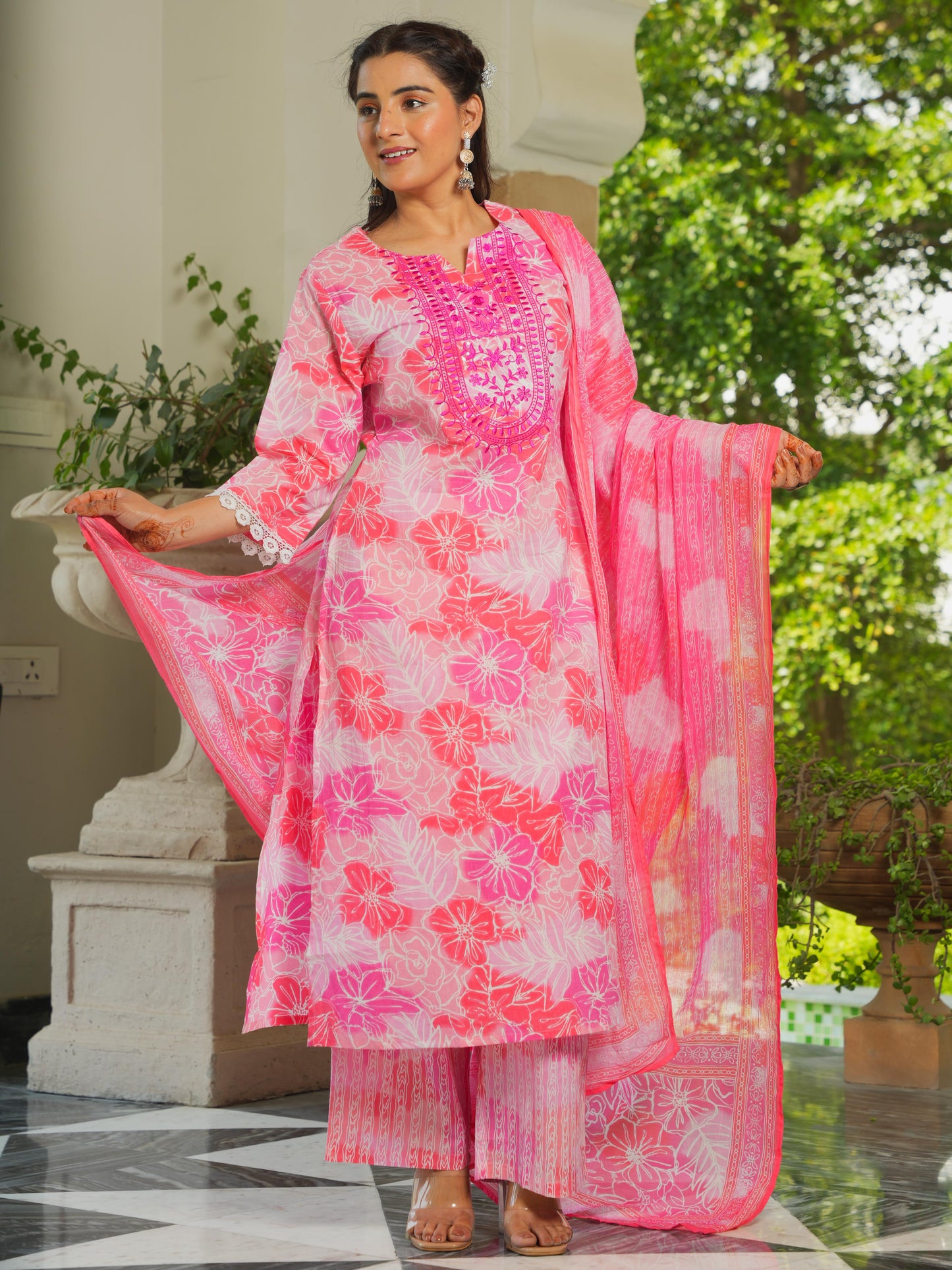 Embroidered Soft Cotton Floral Straight Pink Kurta