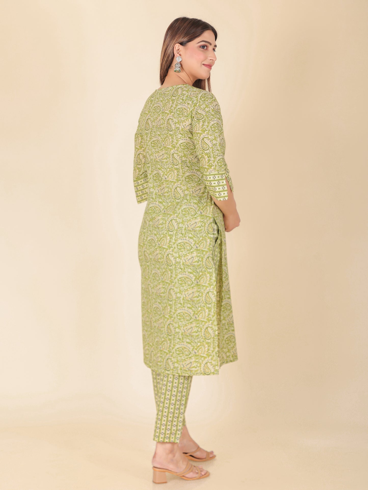 Soft Cotton Floral Straight Green Kurta